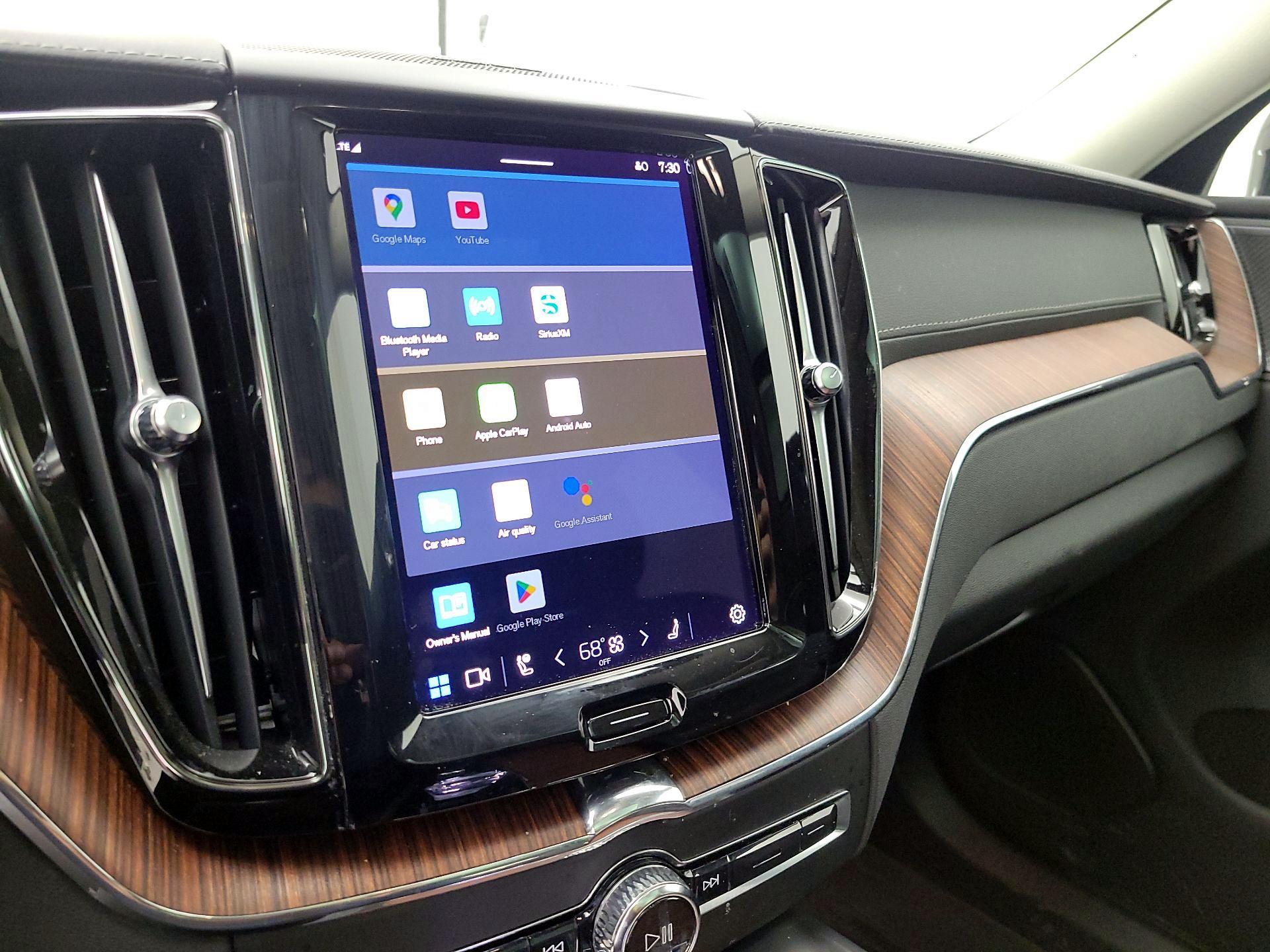 Thumbnail: 2023 Volvo XC60 - 15