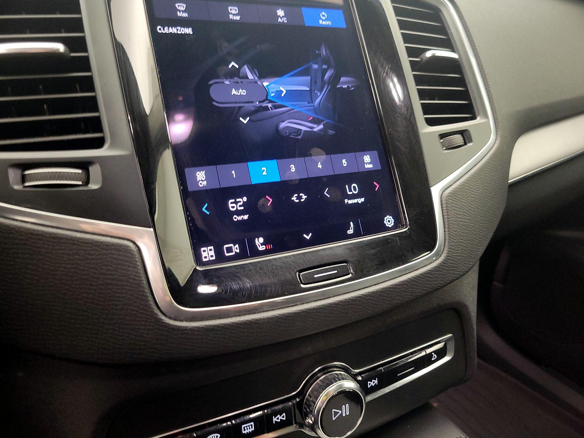 Thumbnail: 2023 Volvo XC90 - 16