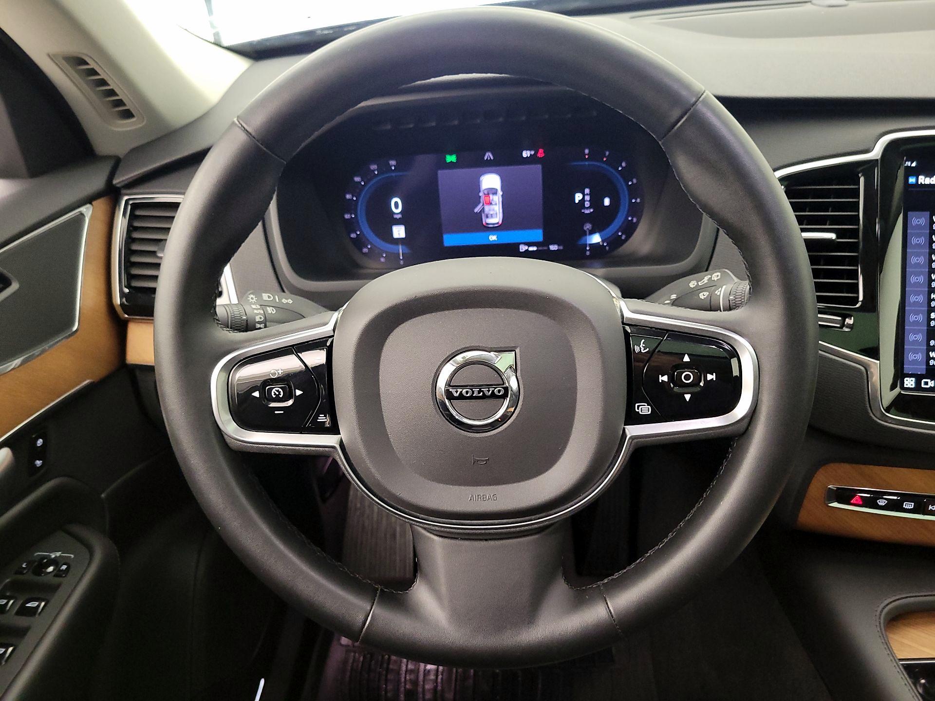 Thumbnail: 2023 Volvo XC90 - 10