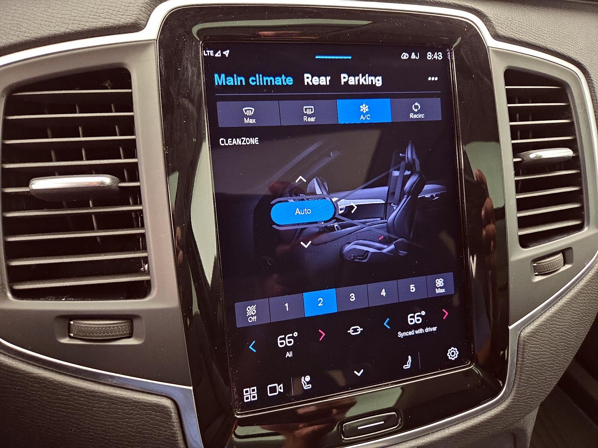 Thumbnail: 2023 Volvo XC90 - 17