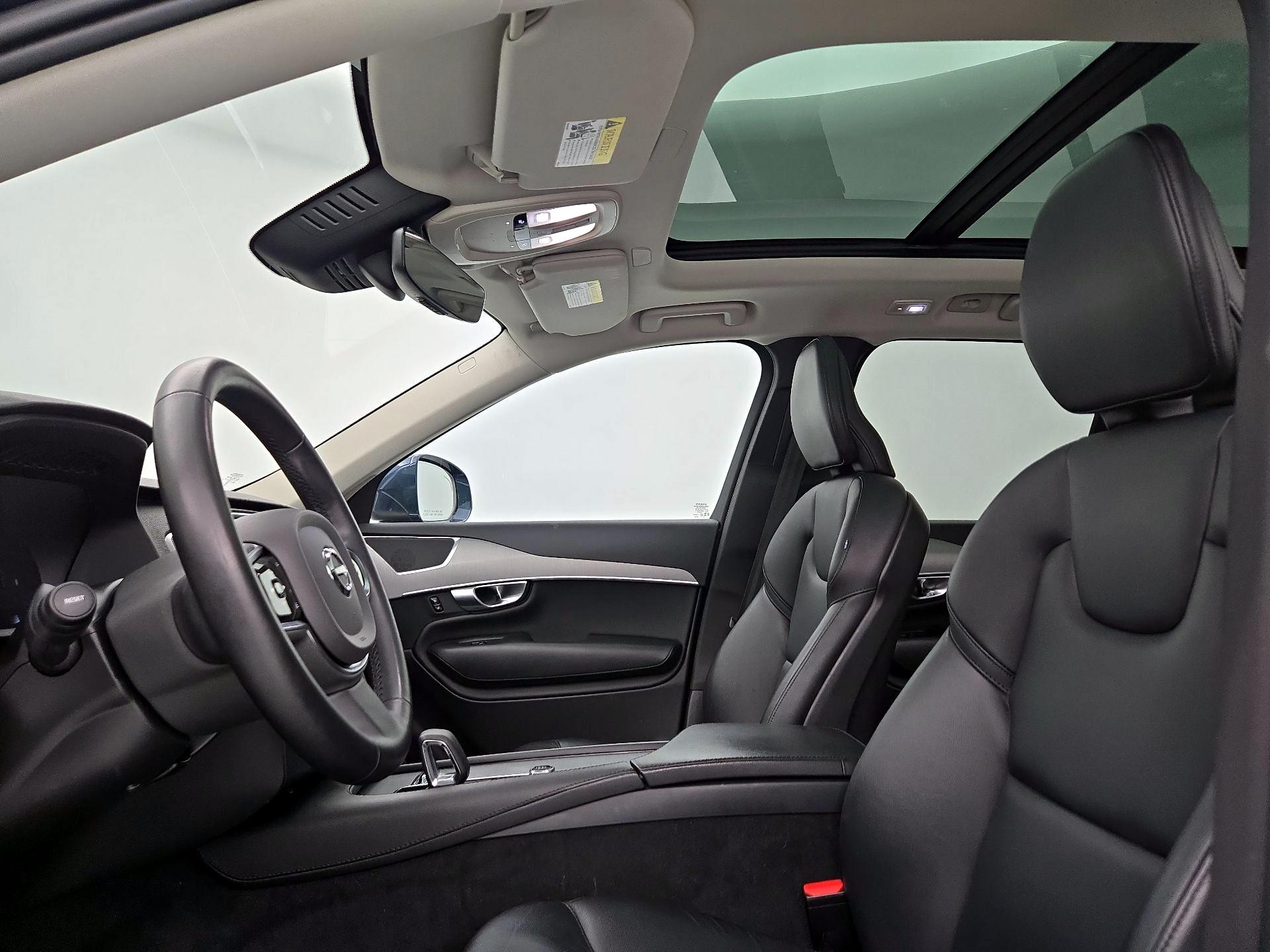 Thumbnail: 2023 Volvo XC90 - 20