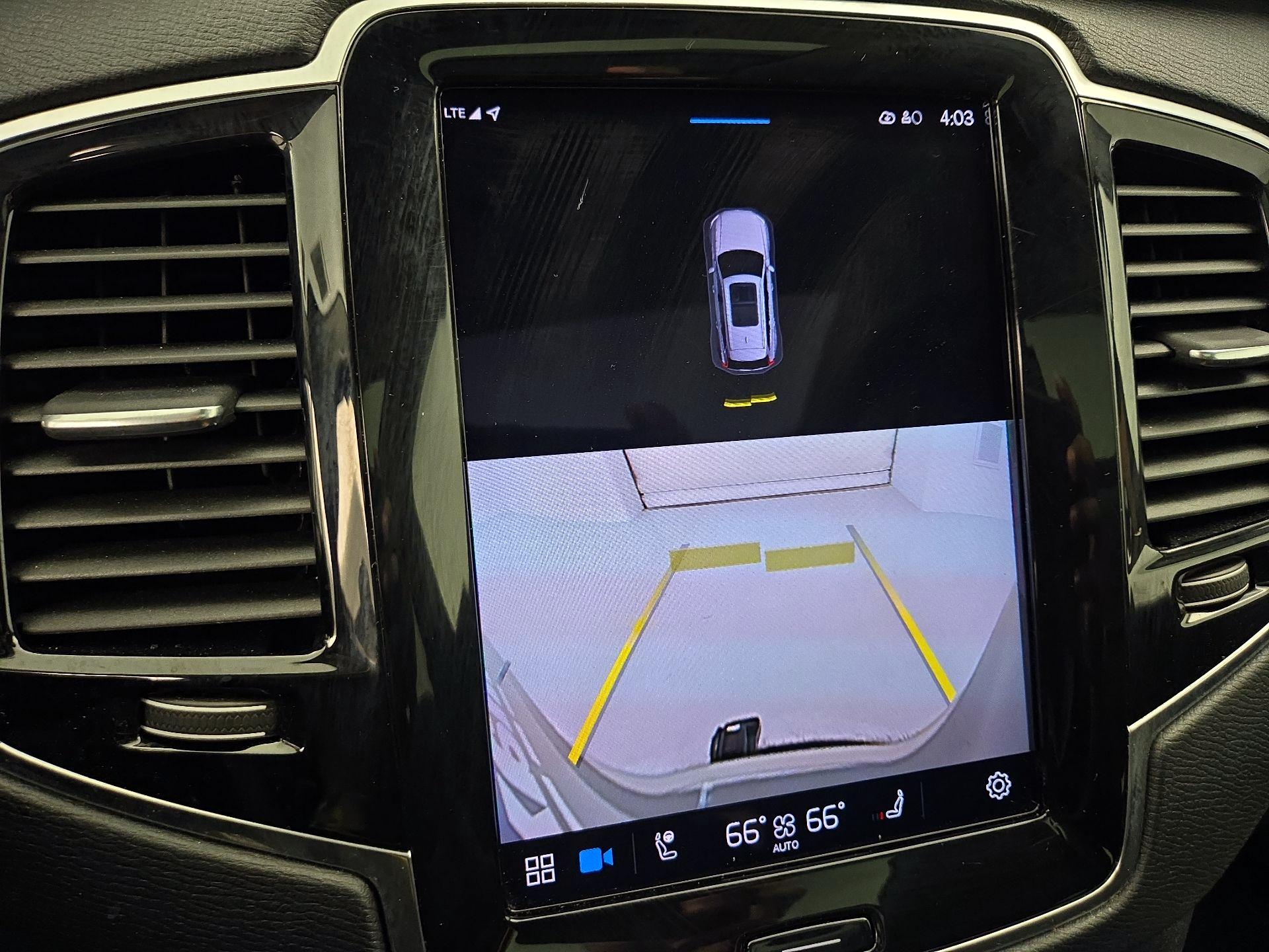 Thumbnail: 2023 Volvo XC90 - 15