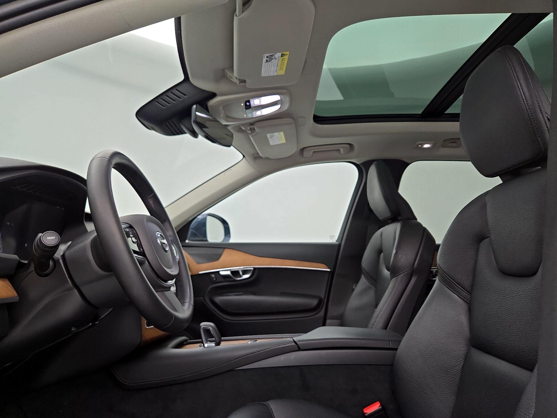 Thumbnail: 2023 Volvo XC90 - 20