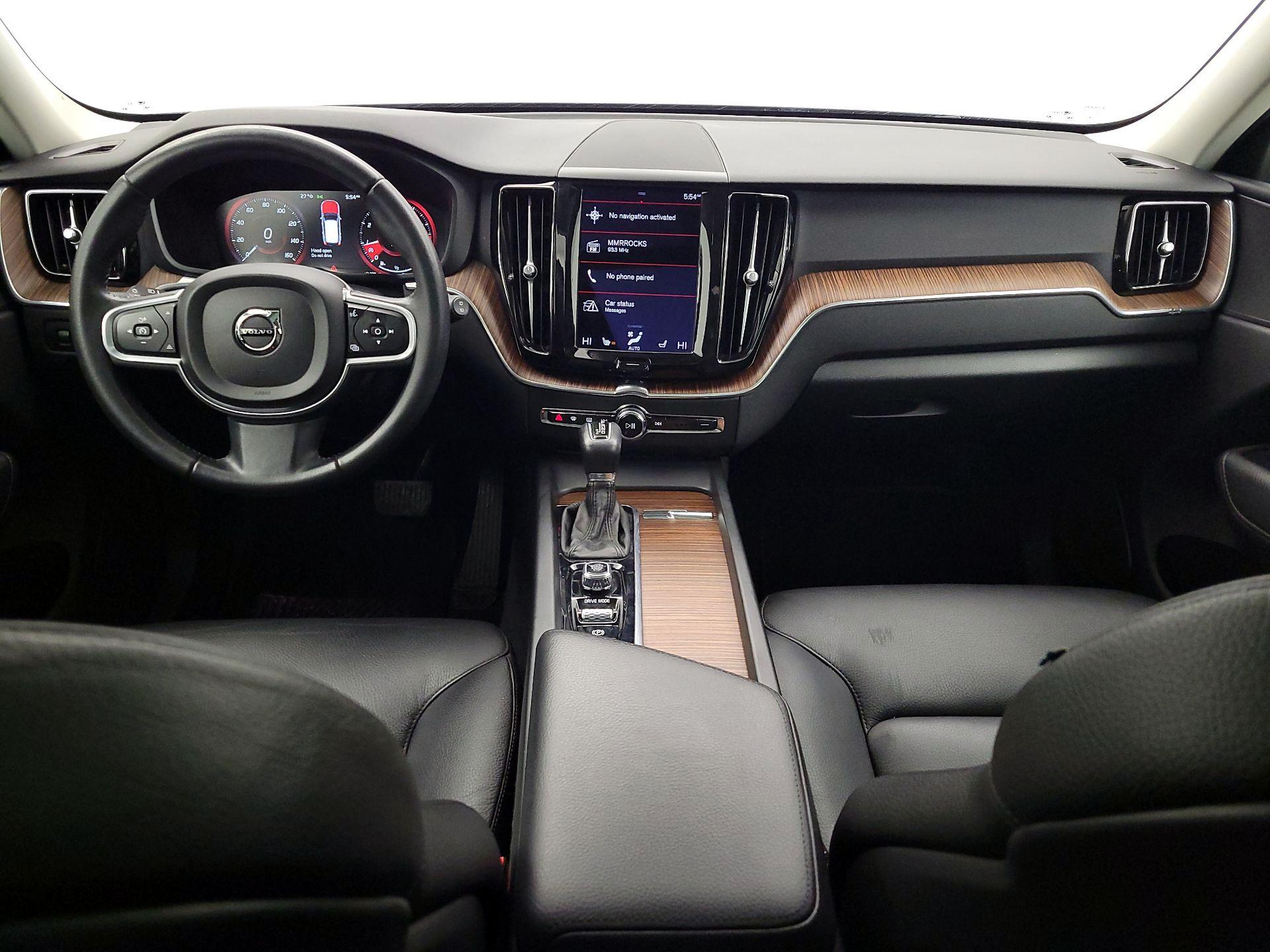 Thumbnail: 2021 Volvo XC60 - 9