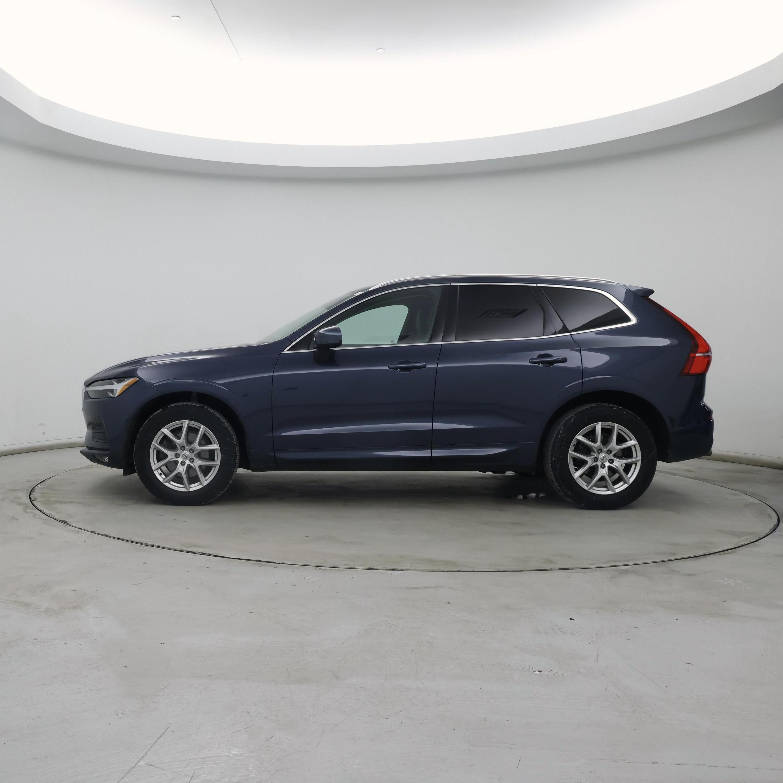 Thumbnail: 2021 Volvo XC60 - 3