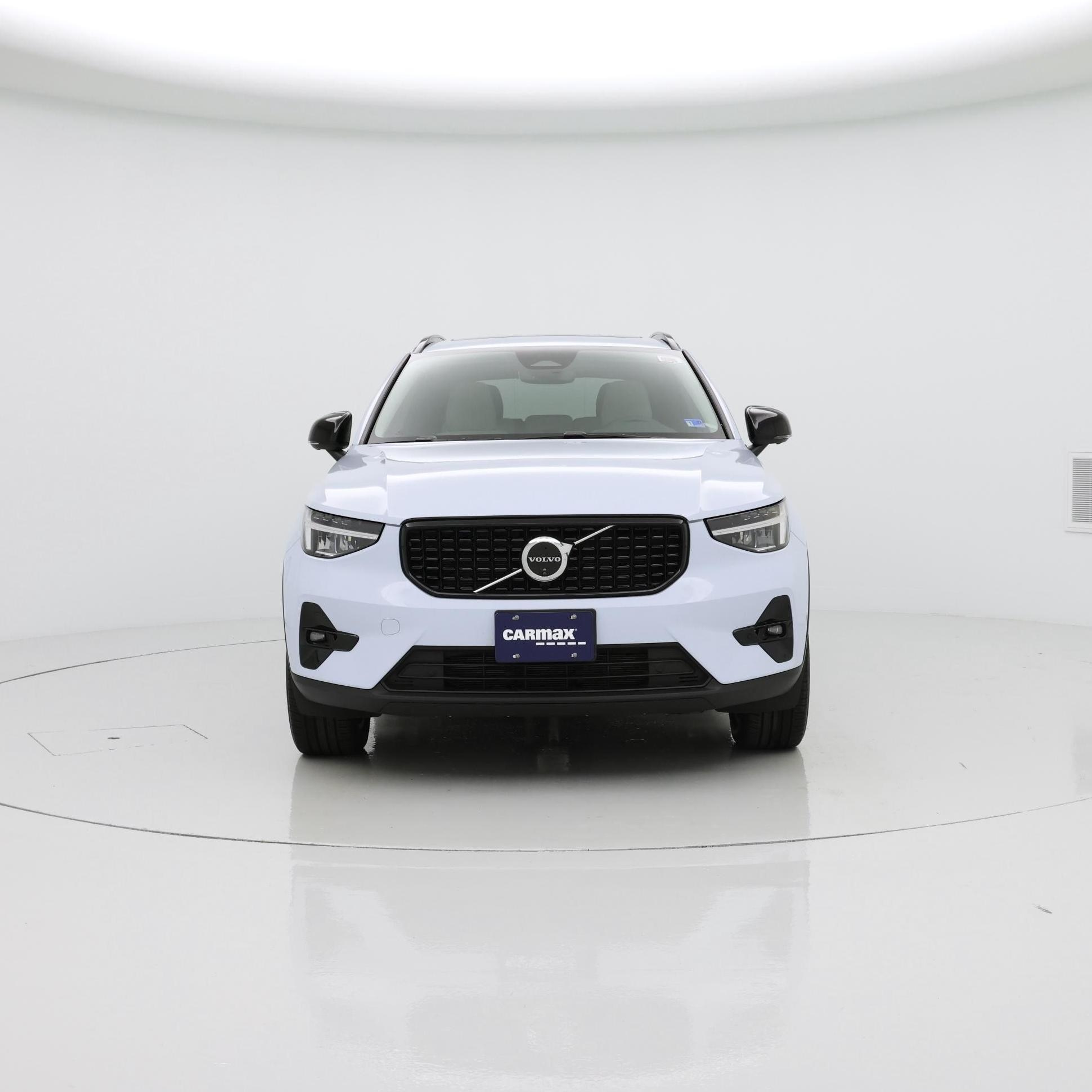 Thumbnail: 2024 Volvo XC40 - 5