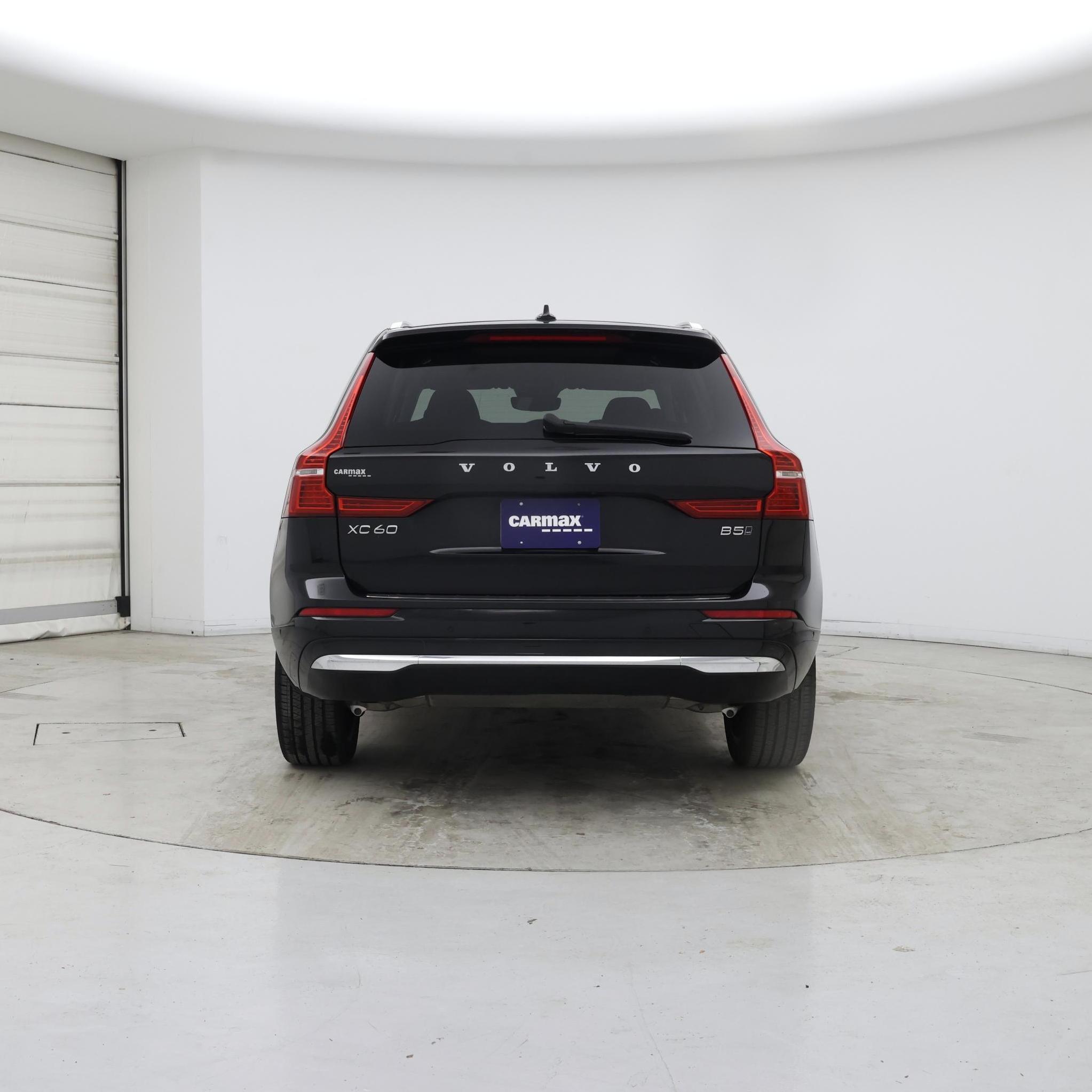 Thumbnail: 2023 Volvo XC60 - 6