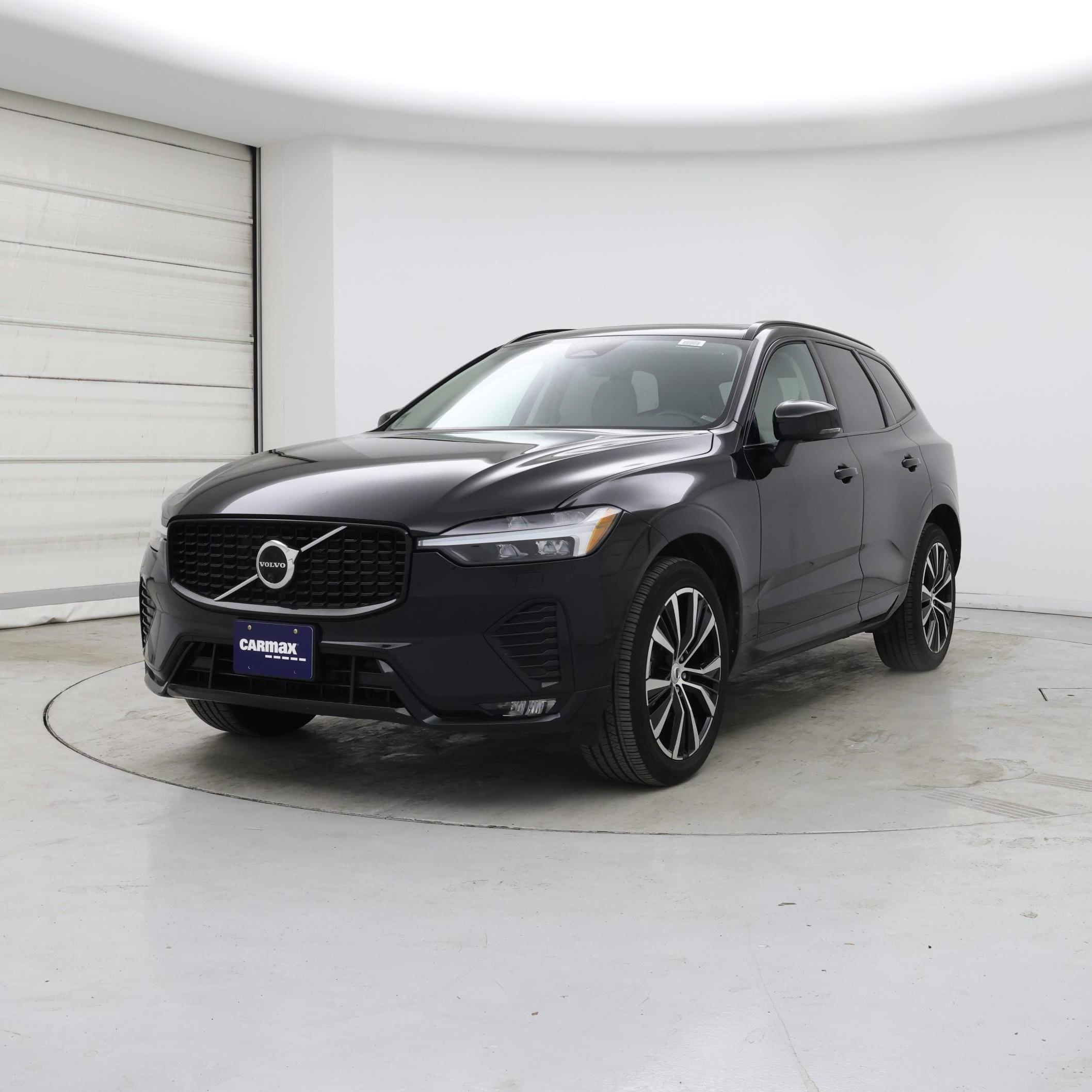 Thumbnail: 2023 Volvo XC60 - 4