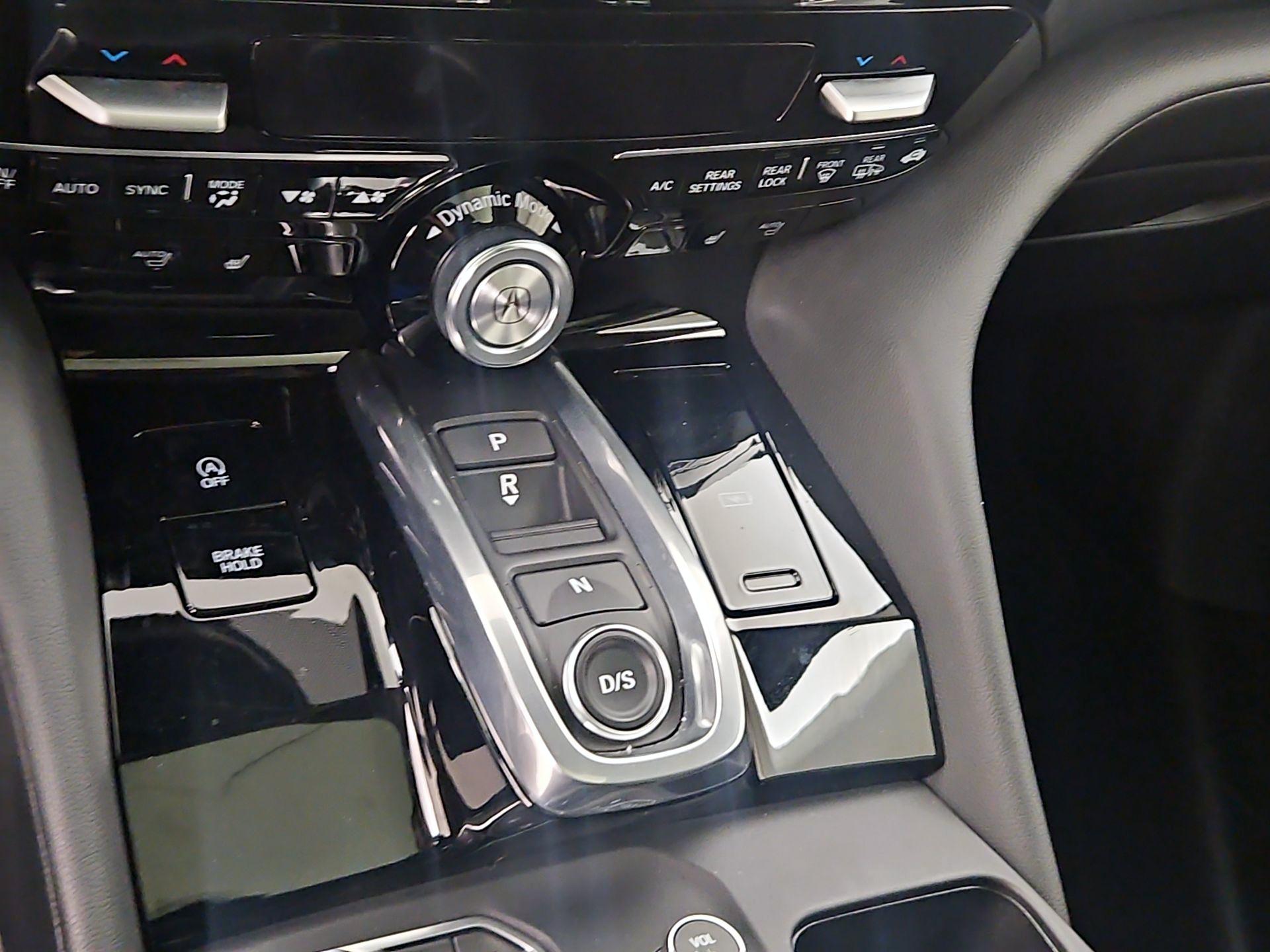 Thumbnail: 2023 Acura MDX - 17