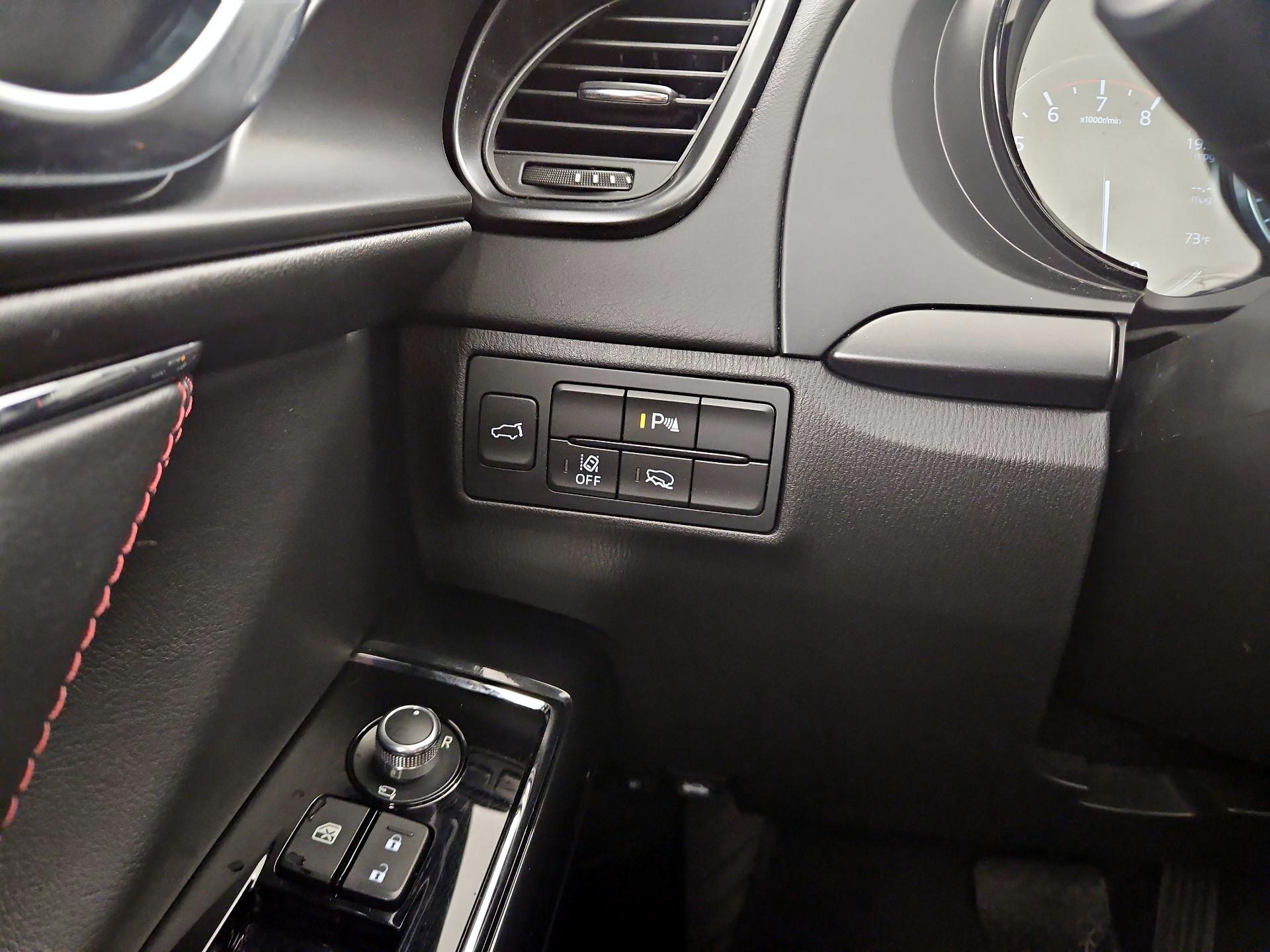 Thumbnail: 2022 Mazda CX-9 - 13