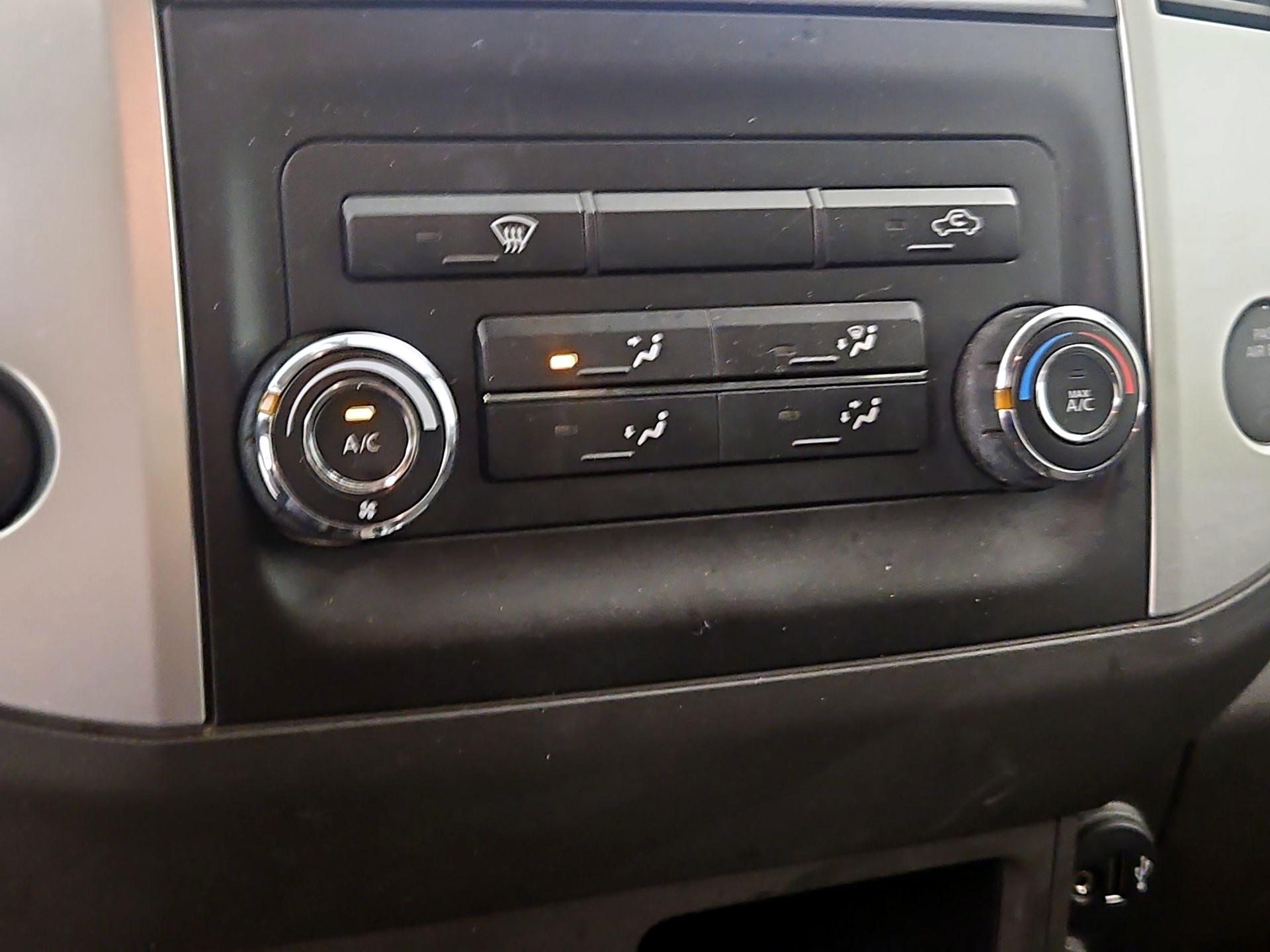 Thumbnail: 2019 Nissan Frontier - 16