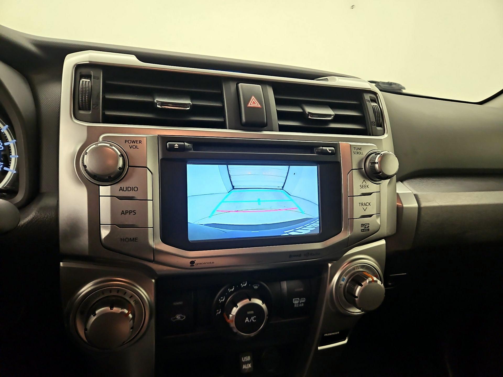 Thumbnail: 2019 Toyota 4Runner - 15