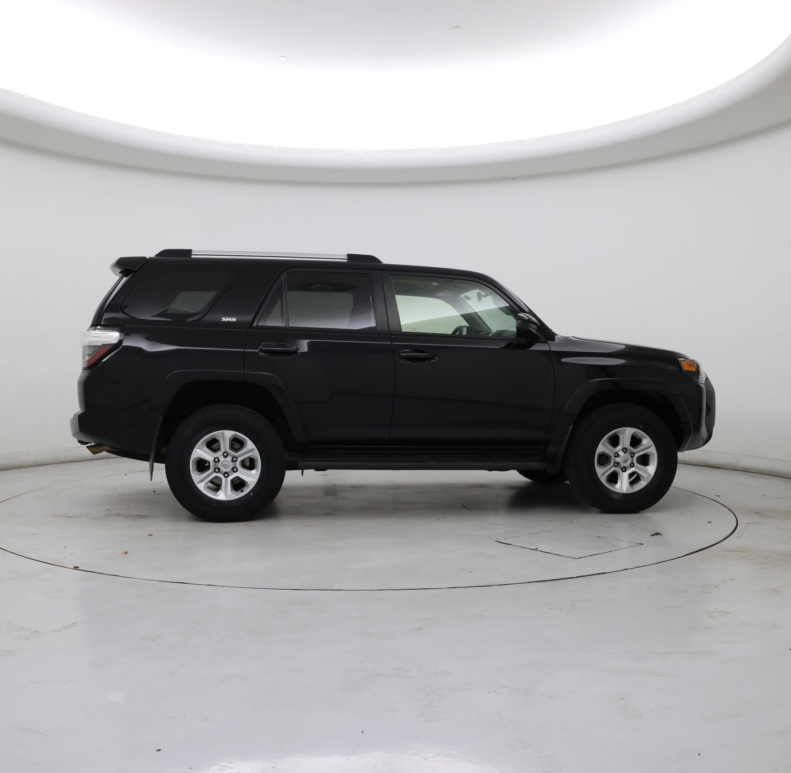 Thumbnail: 2019 Toyota 4Runner - 7