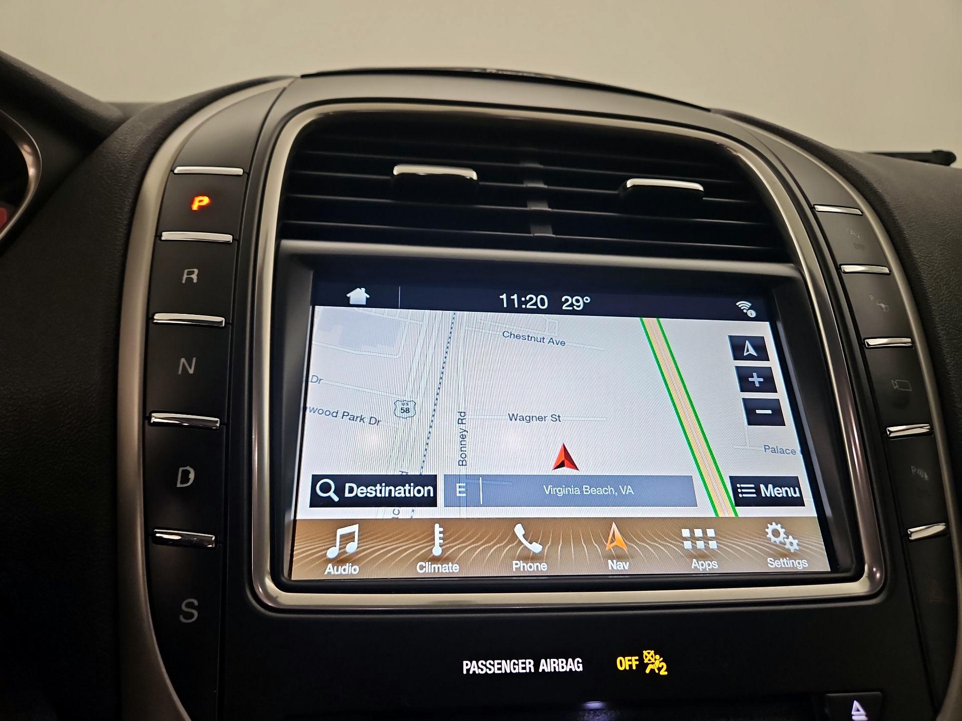 Thumbnail: 2019 Lincoln Nautilus - 14