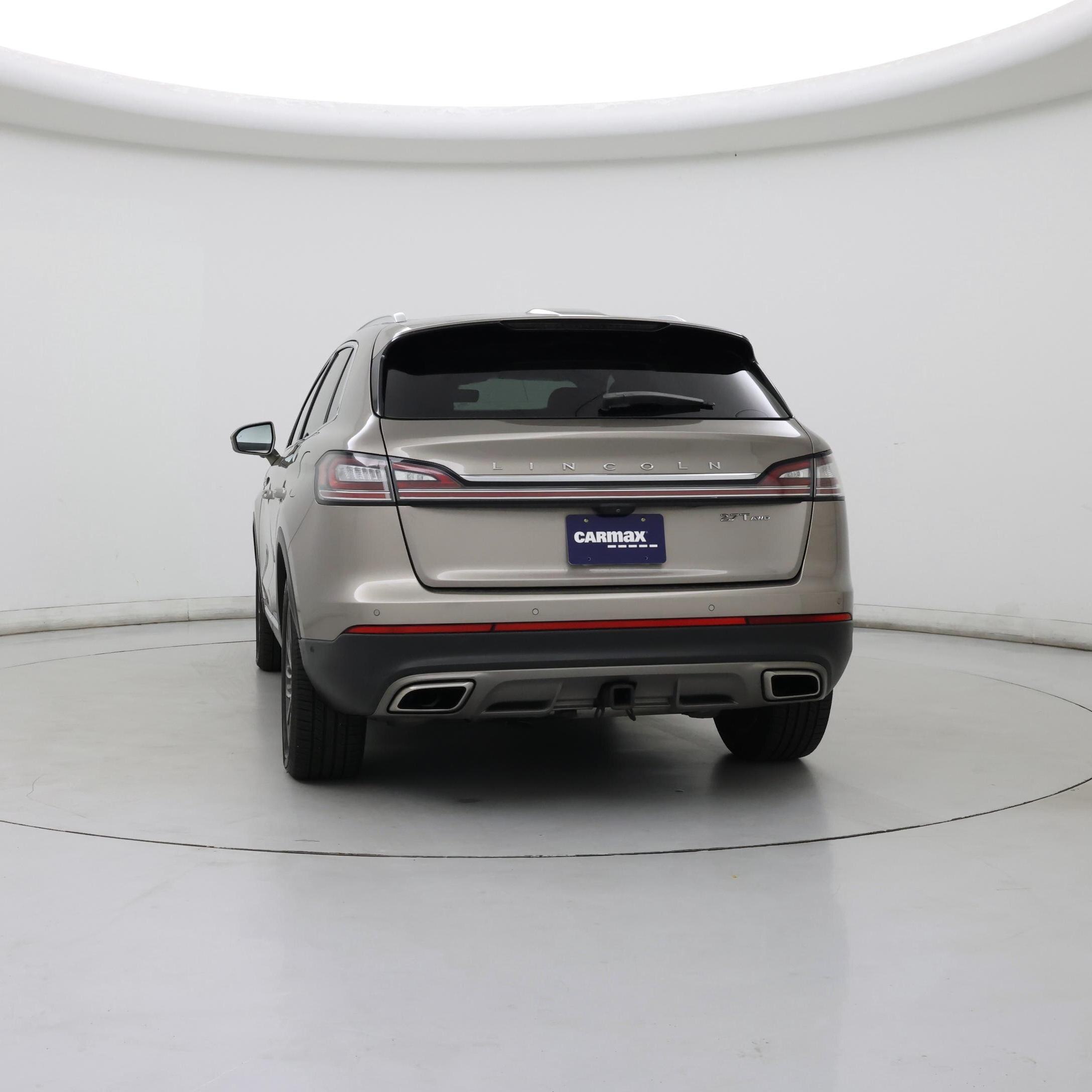 Thumbnail: 2019 Lincoln Nautilus - 6