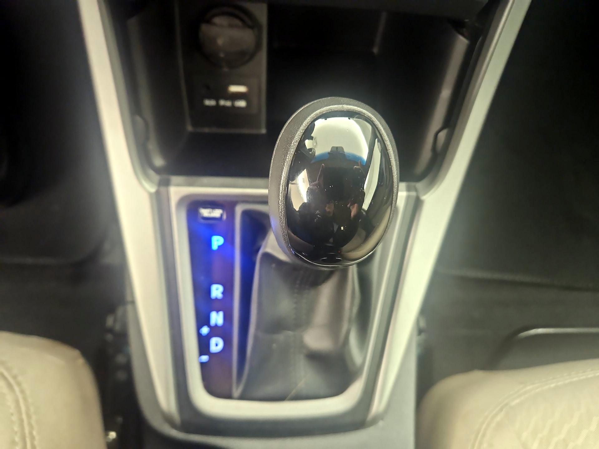 Thumbnail: 2016 Hyundai Elantra - 17