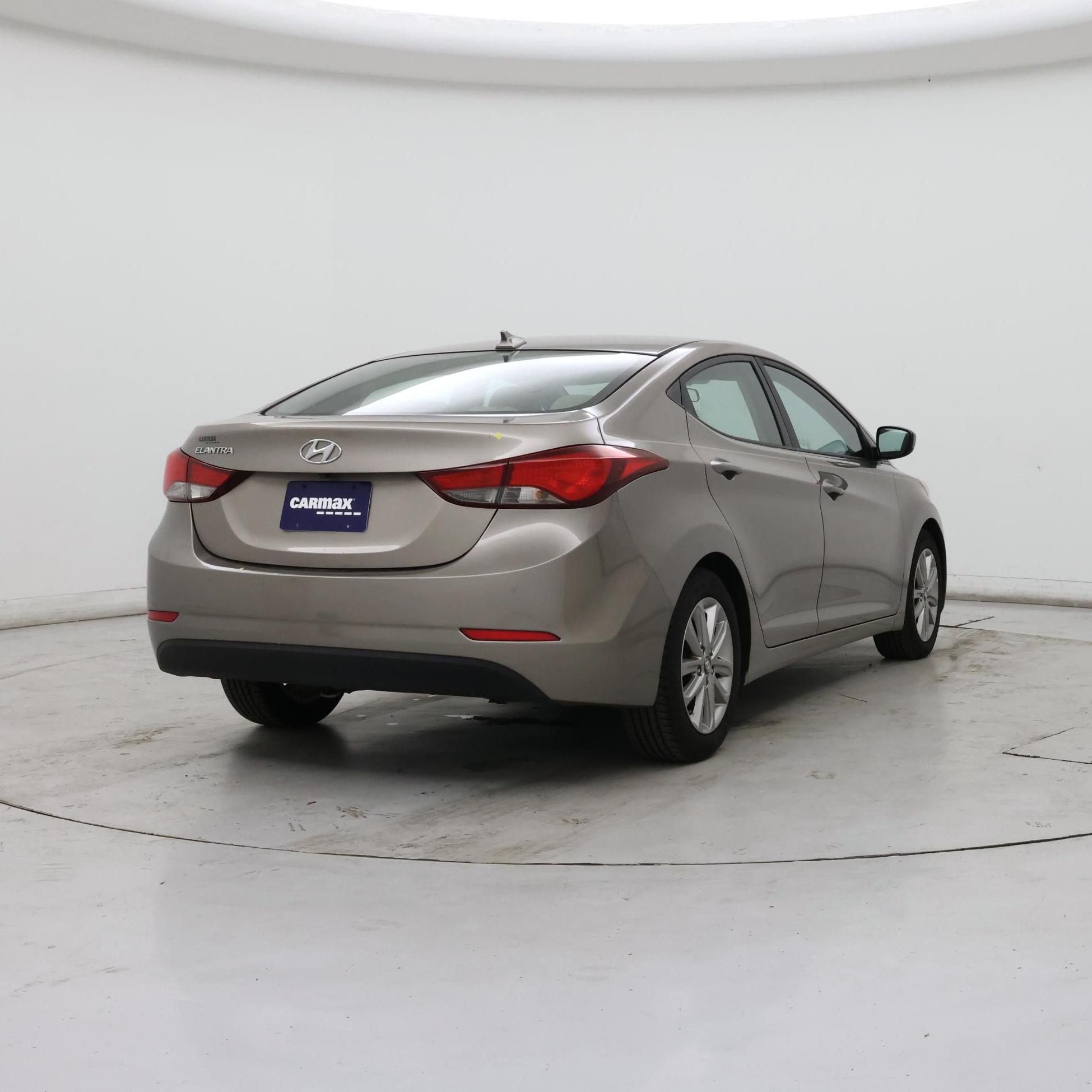 Thumbnail: 2016 Hyundai Elantra - 8