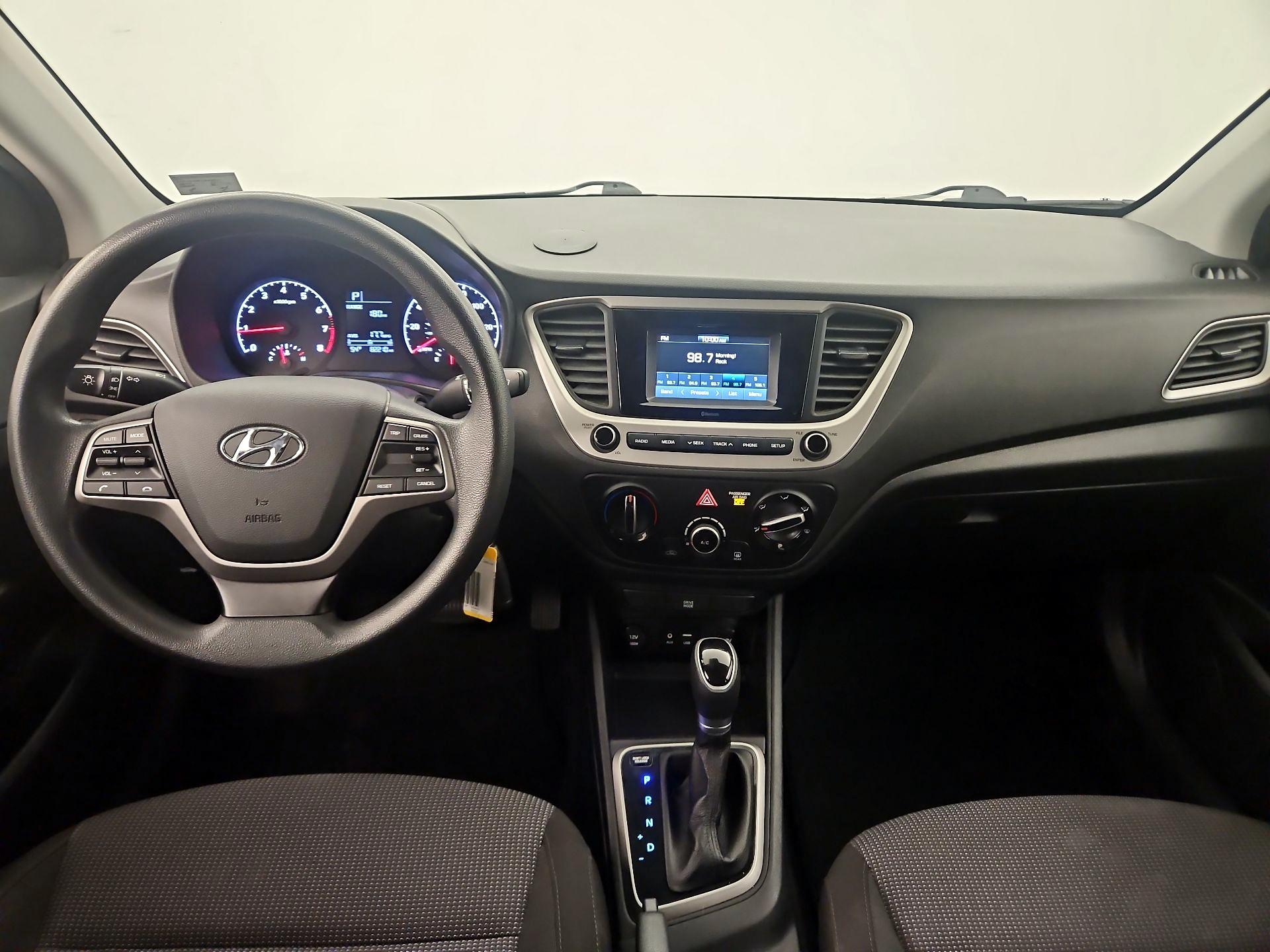 Thumbnail: 2020 Hyundai Accent - 9