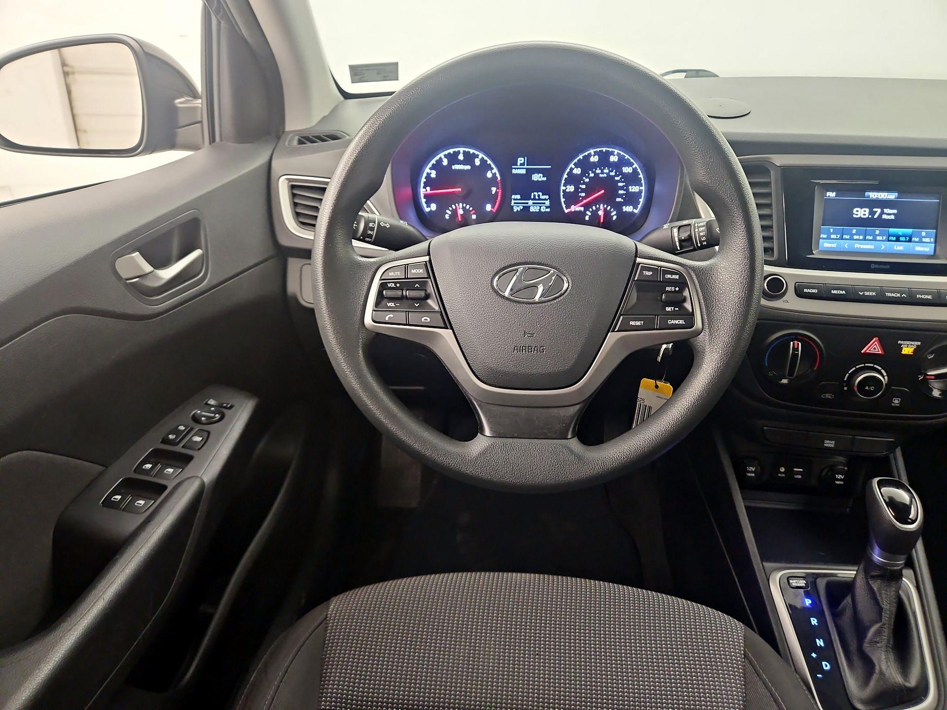 Thumbnail: 2020 Hyundai Accent - 10