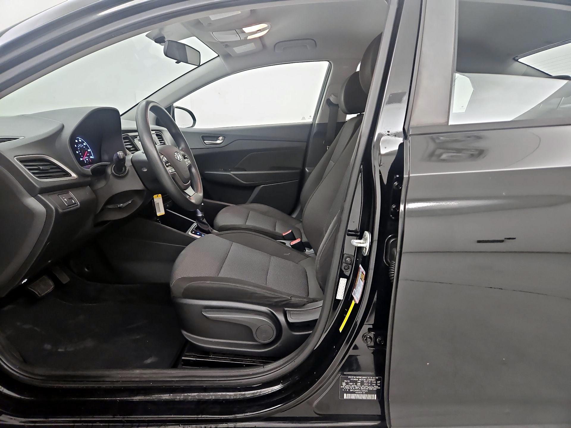 Thumbnail: 2020 Hyundai Accent - 11