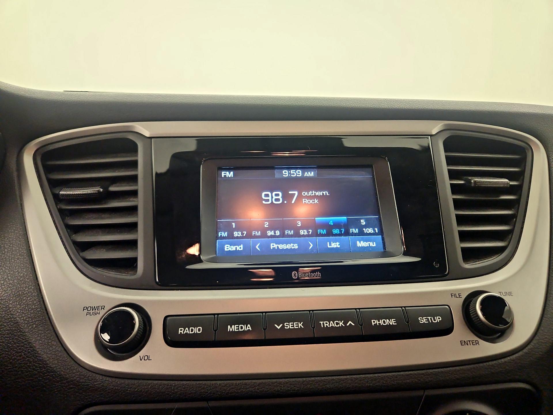 Thumbnail: 2020 Hyundai Accent - 15