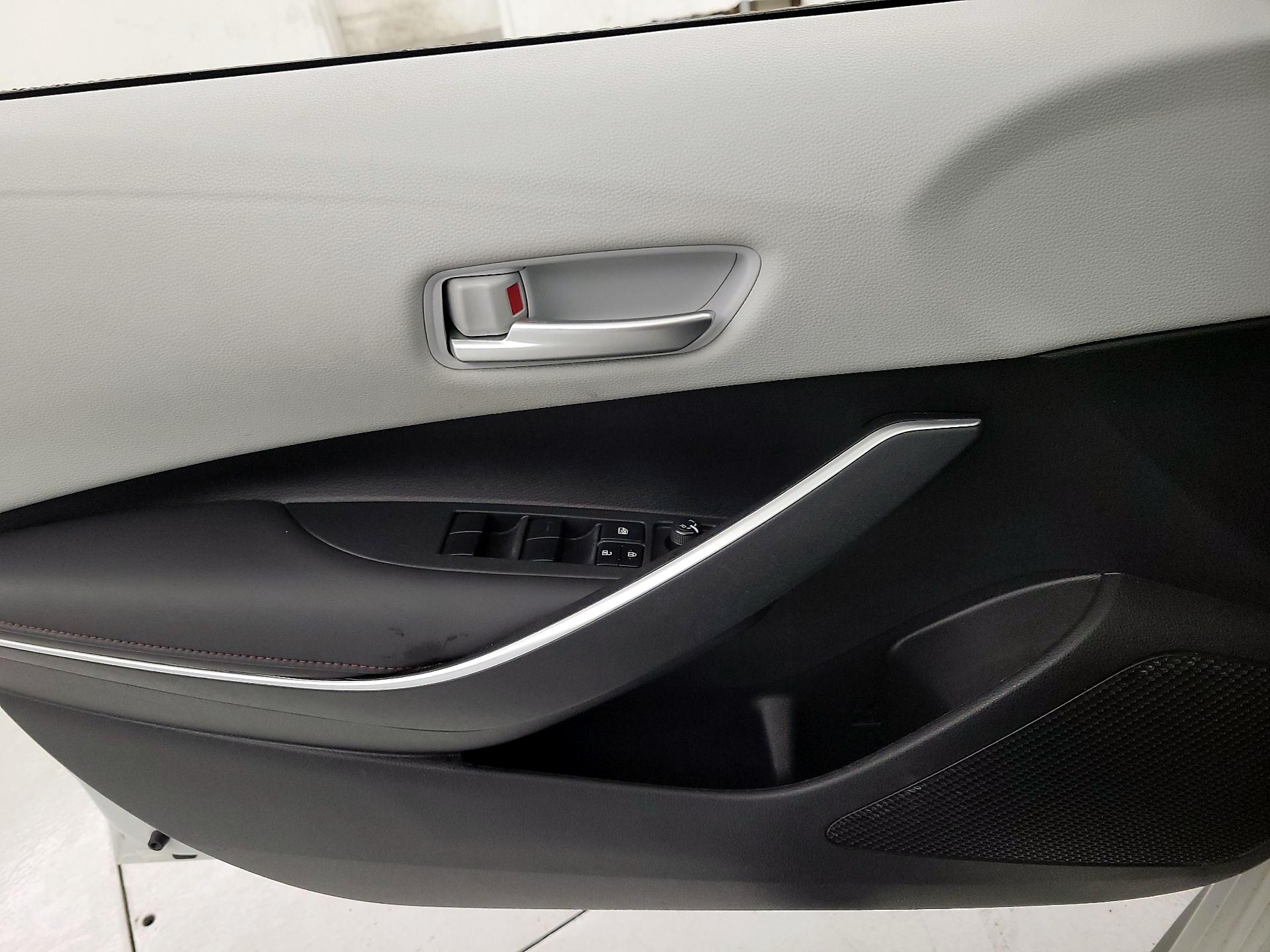 Thumbnail: 2023 Toyota Corolla - 12