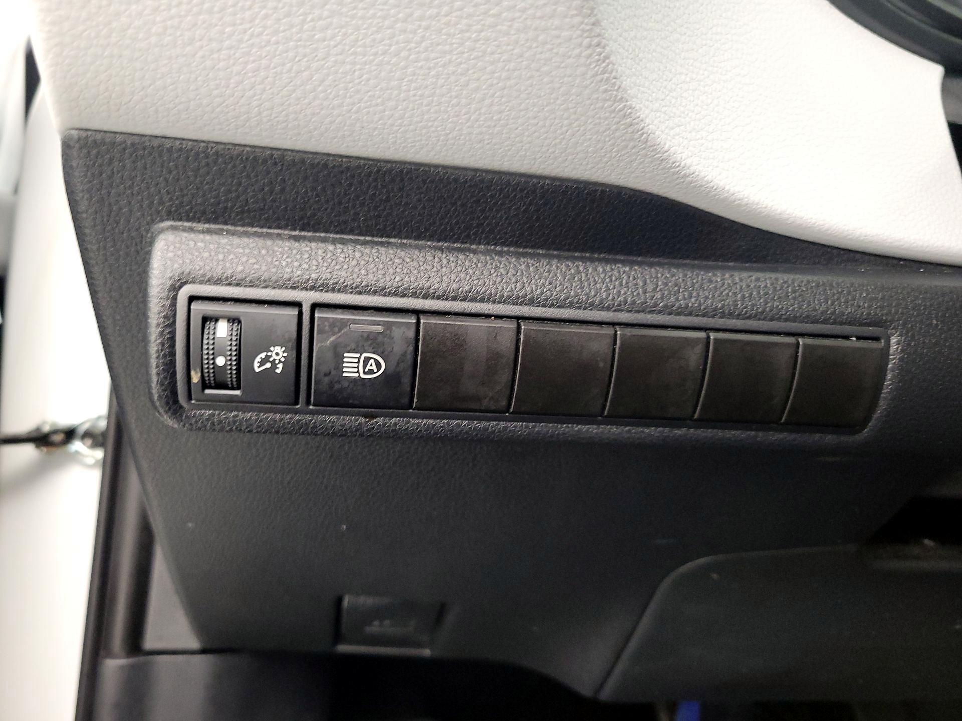 Thumbnail: 2023 Toyota Corolla - 13