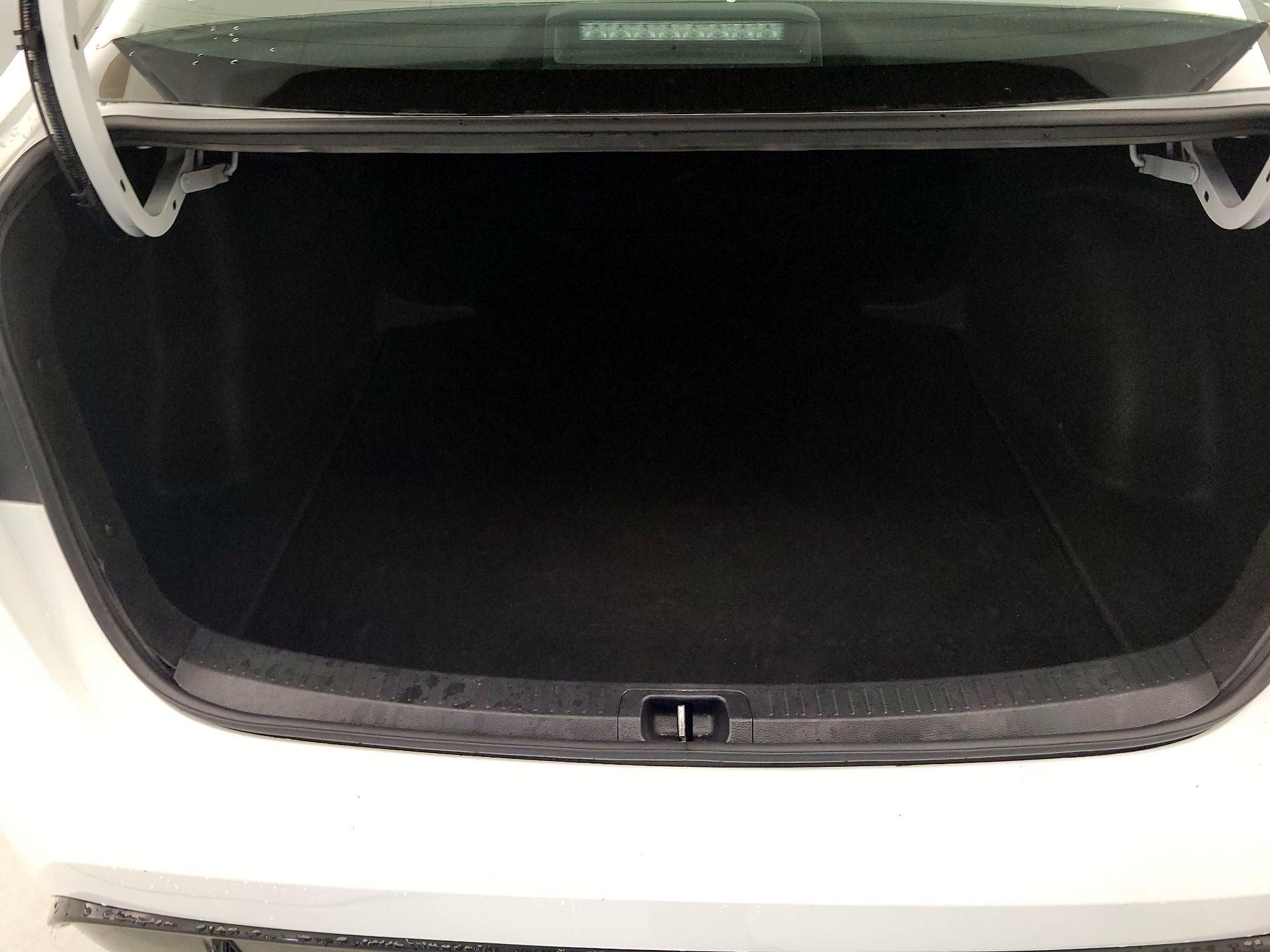 Thumbnail: 2023 Toyota Corolla - 19