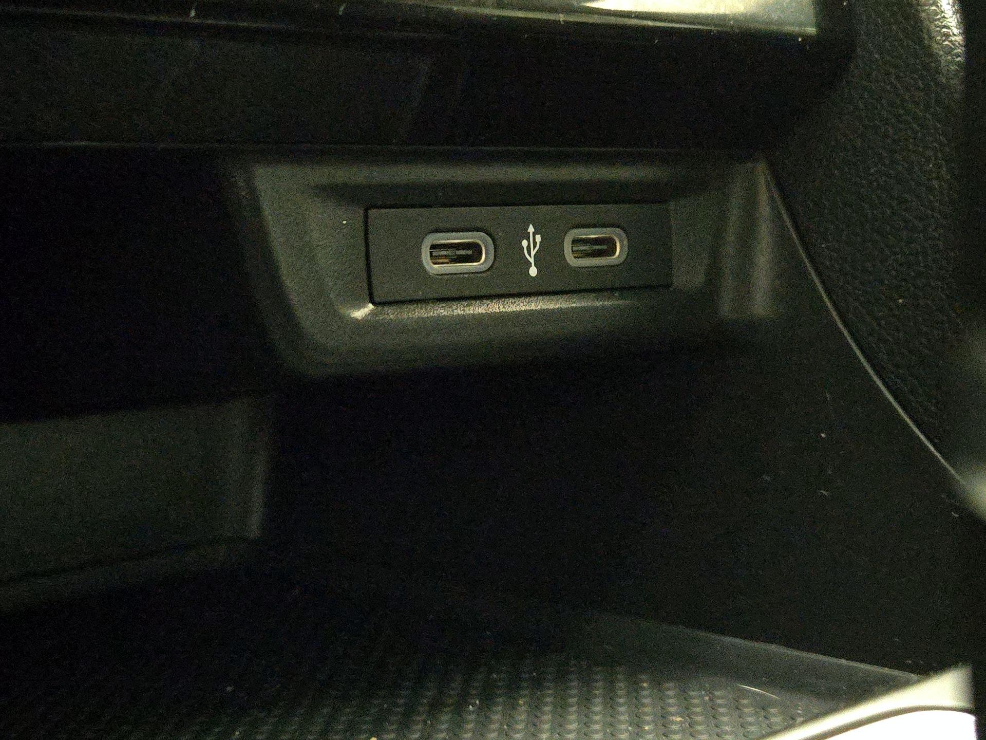 Thumbnail: 2023 Volkswagen Jetta - 18