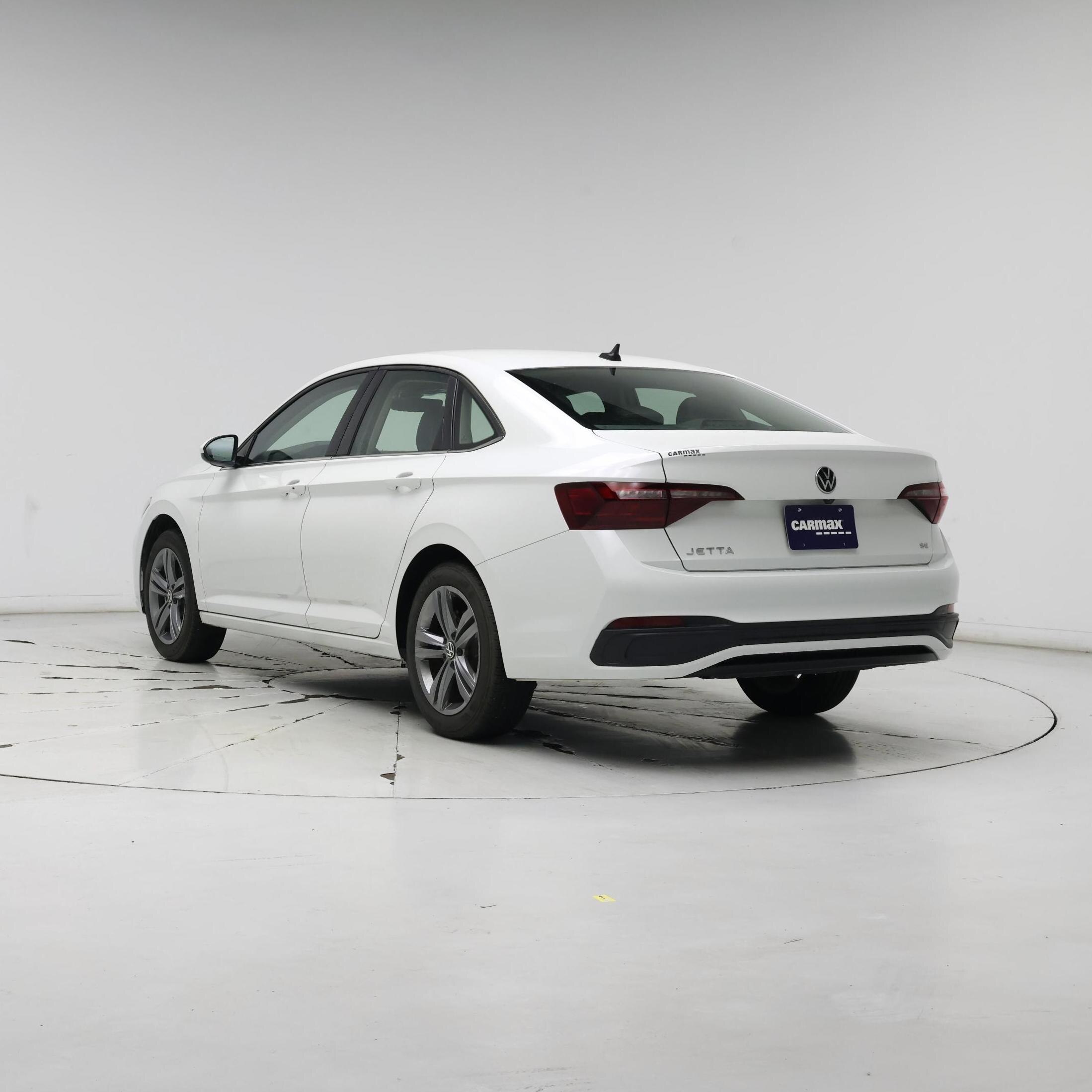 Thumbnail: 2023 Volkswagen Jetta - 2