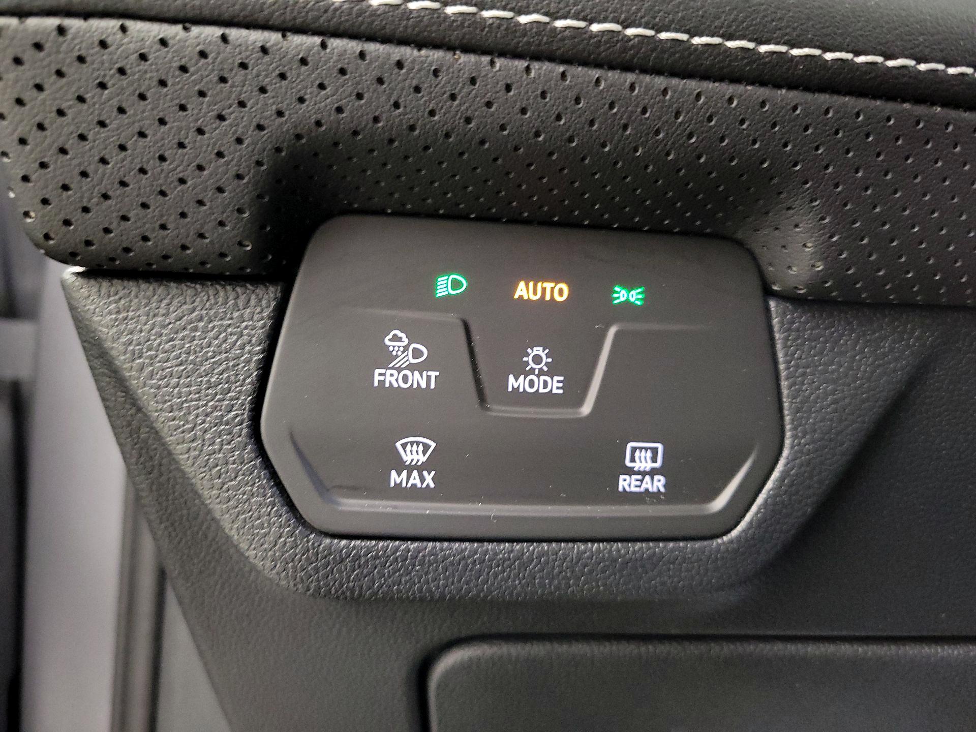 Thumbnail: 2024 Volkswagen Atlas - 13