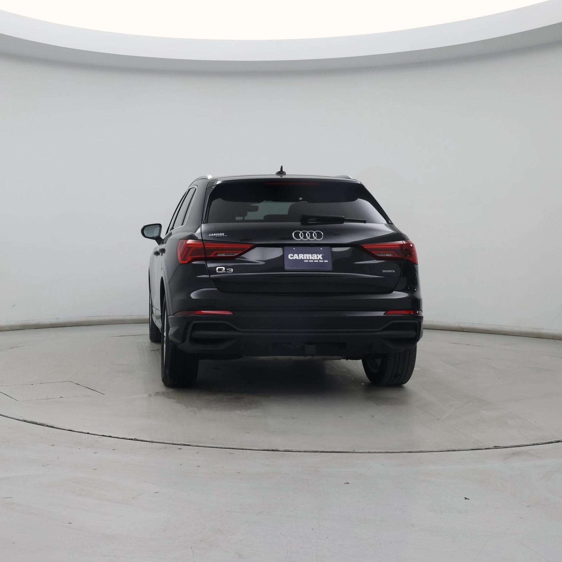 Thumbnail: 2023 Audi Q3 - 6