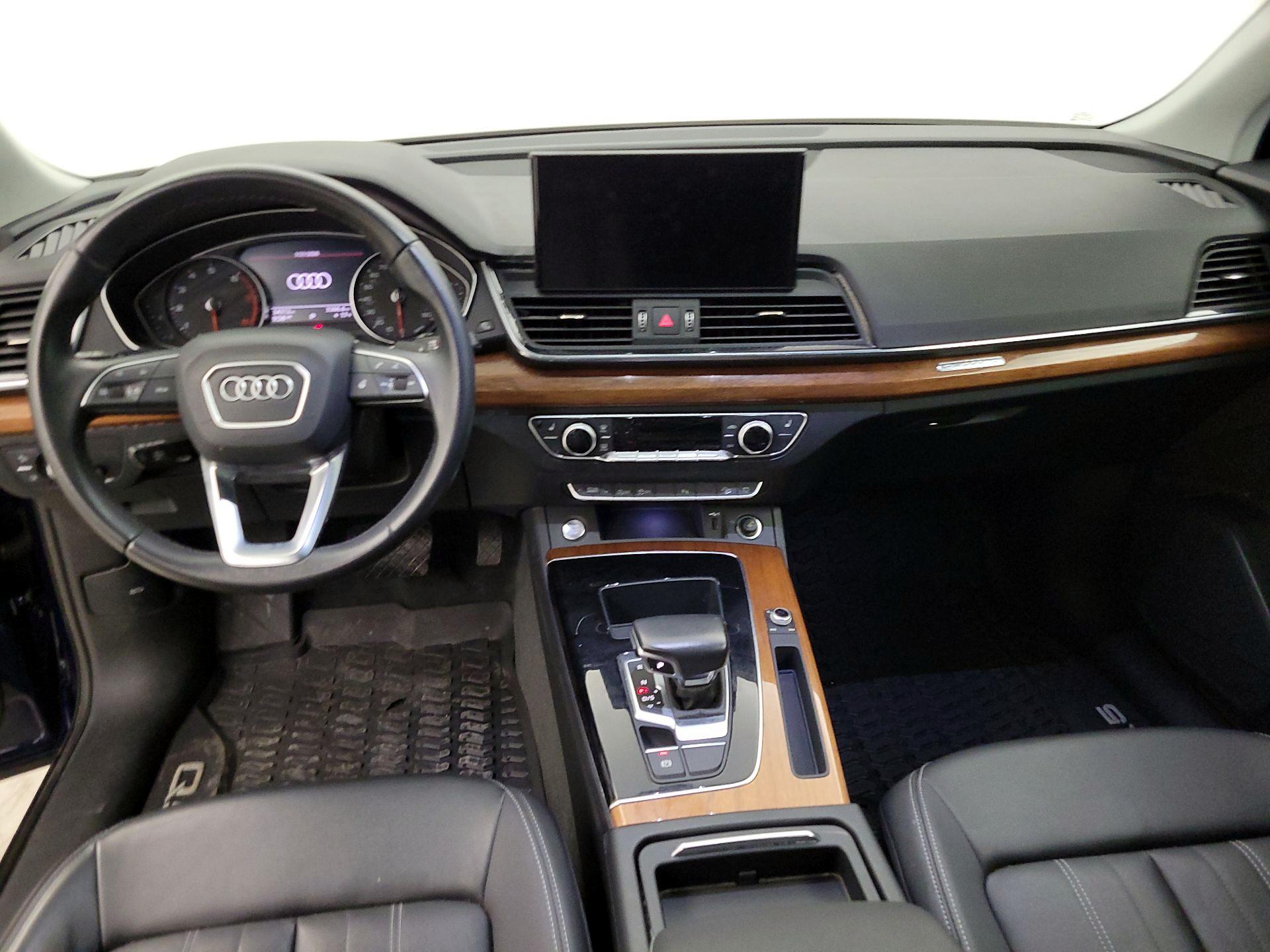 Thumbnail: 2022 Audi Q5 - 9