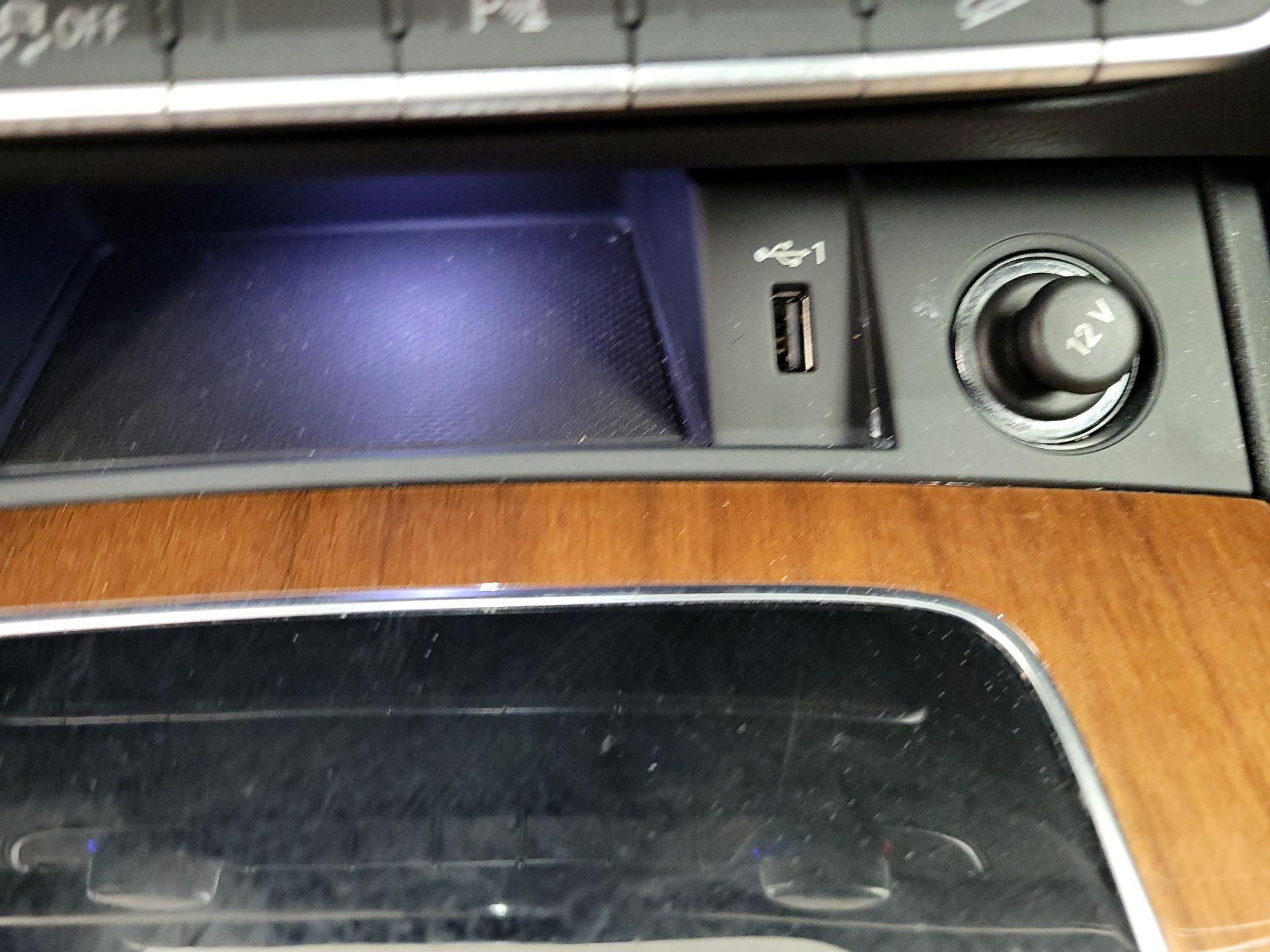 Thumbnail: 2022 Audi Q5 - 18