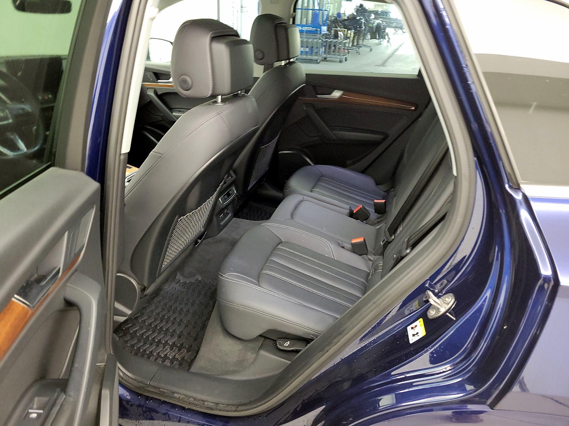 Thumbnail: 2022 Audi Q5 - 20