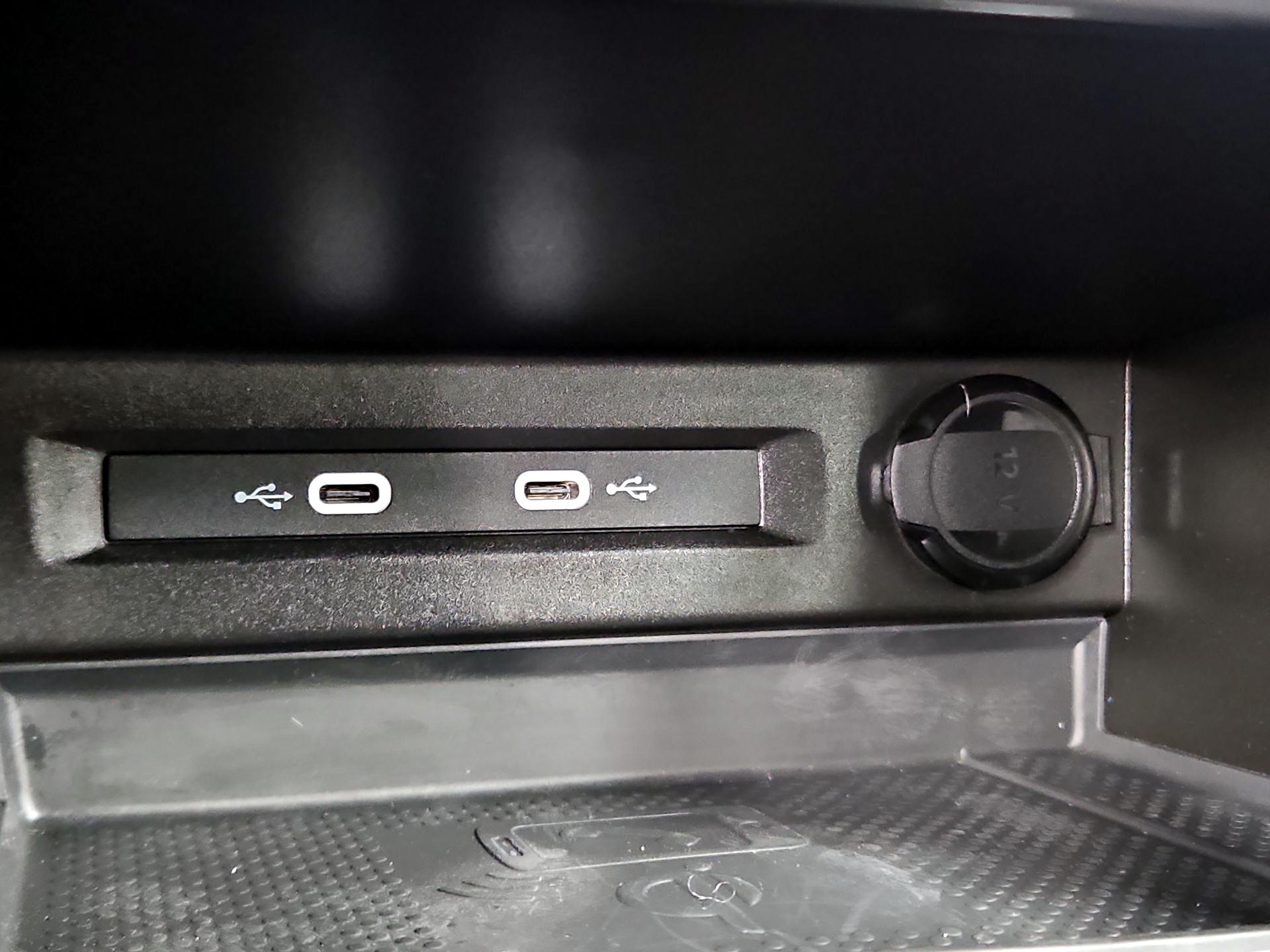 Thumbnail: 2023 Volkswagen Tiguan - 19