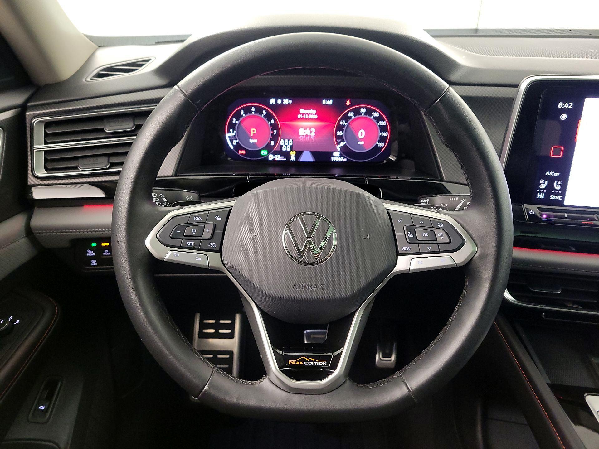 Thumbnail: 2024 Volkswagen Atlas - 10