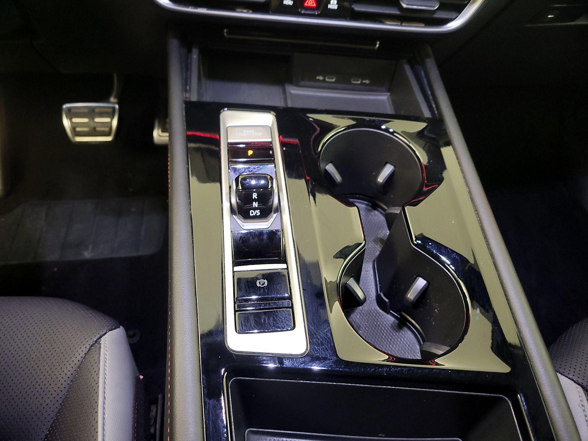 Thumbnail: 2024 Volkswagen Atlas - 18