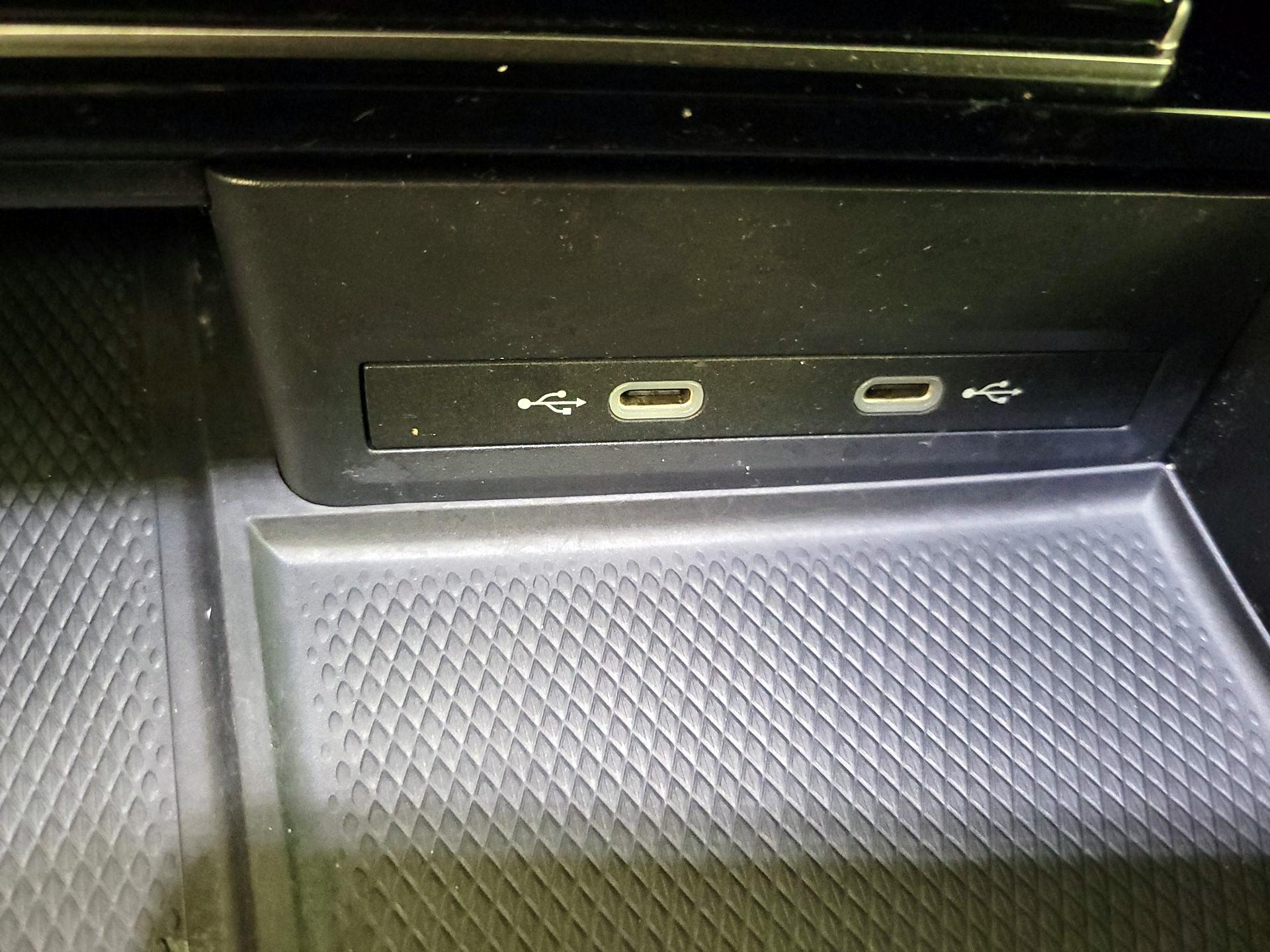 Thumbnail: 2024 Volkswagen Atlas - 19