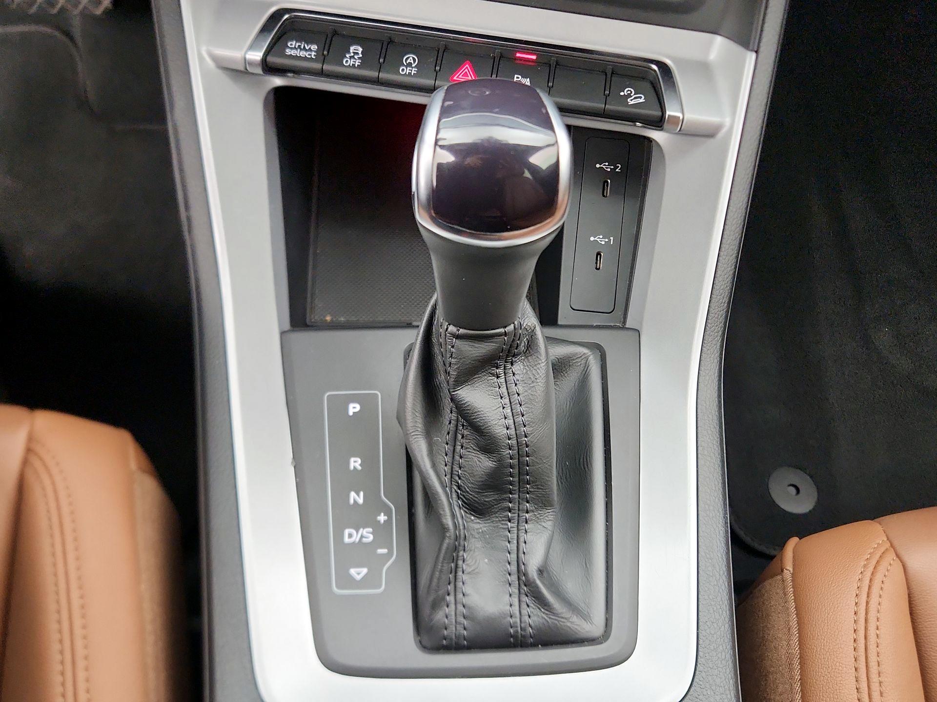 Thumbnail: 2022 Audi Q3 - 17