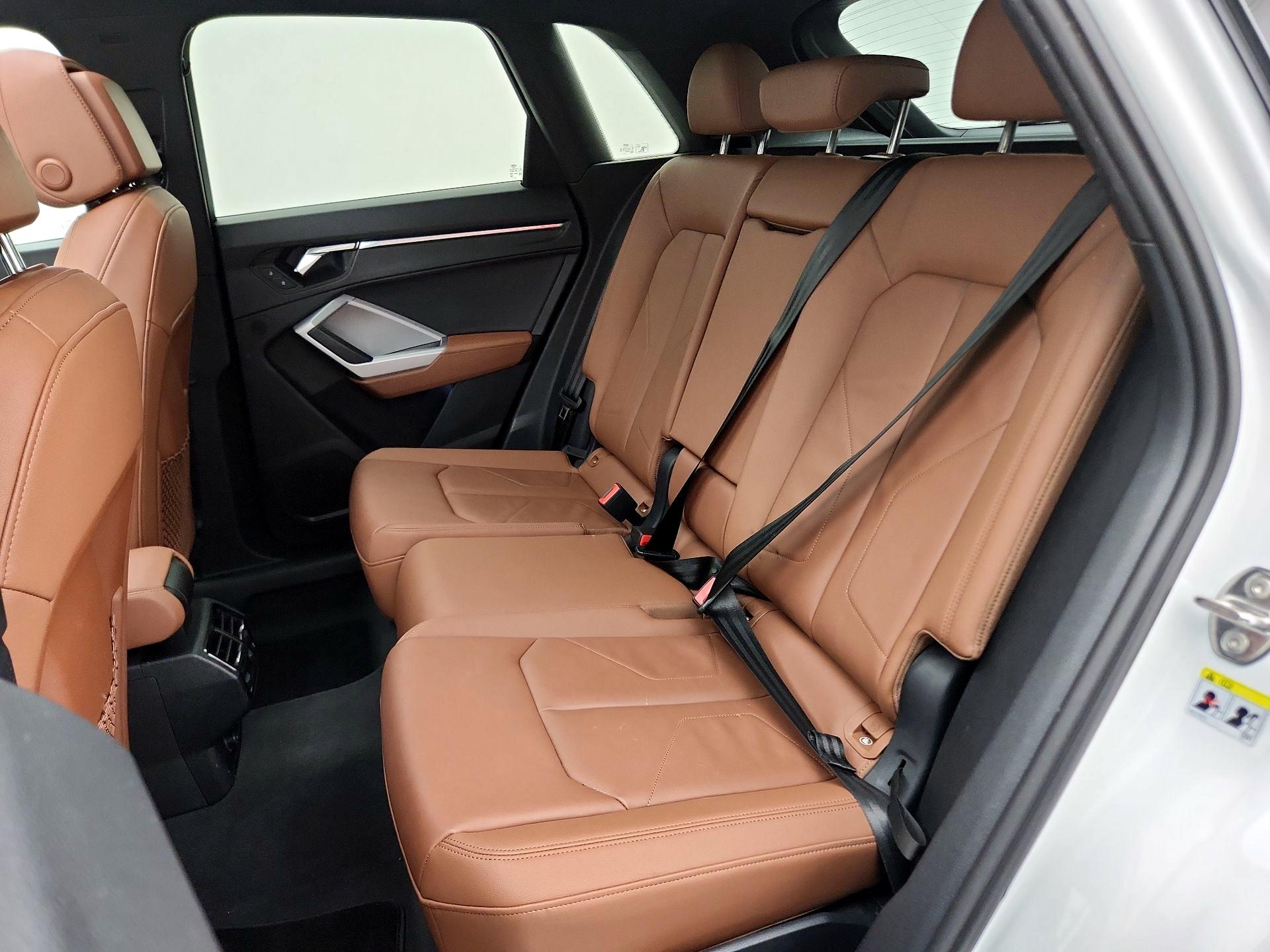 Thumbnail: 2022 Audi Q3 - 20