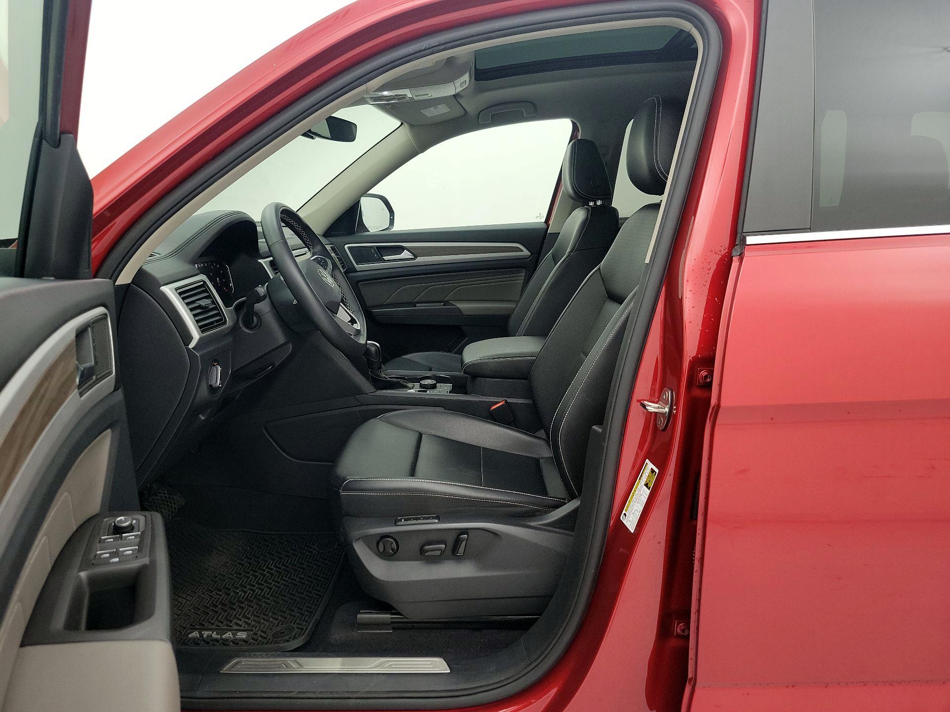 Thumbnail: 2022 Volkswagen Atlas - 11