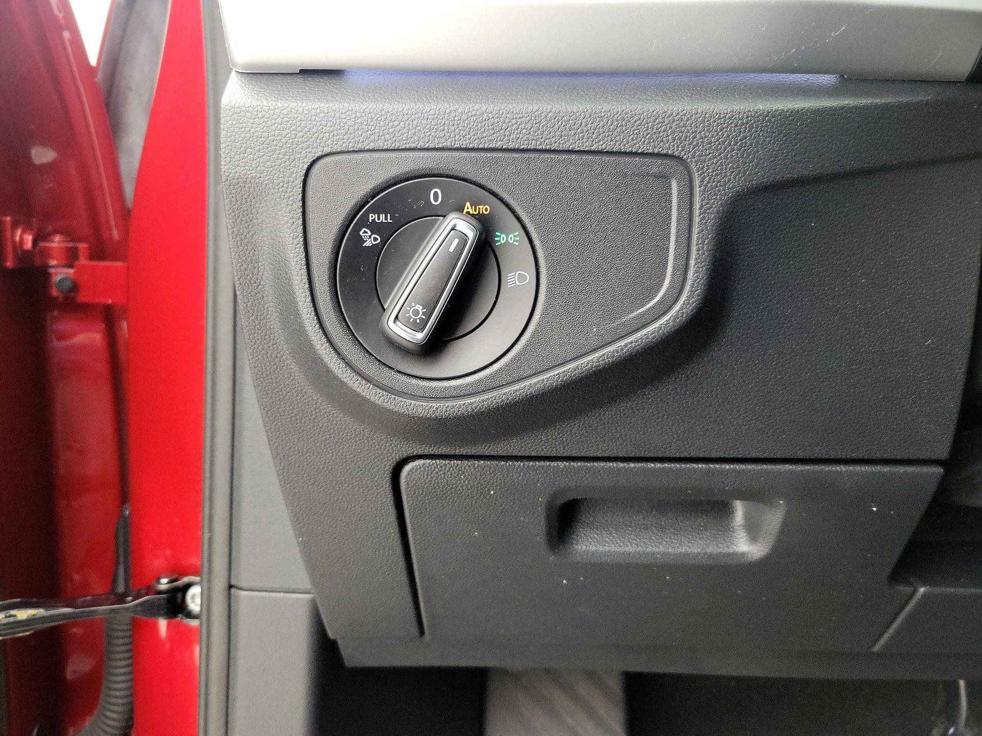 Thumbnail: 2022 Volkswagen Atlas - 13