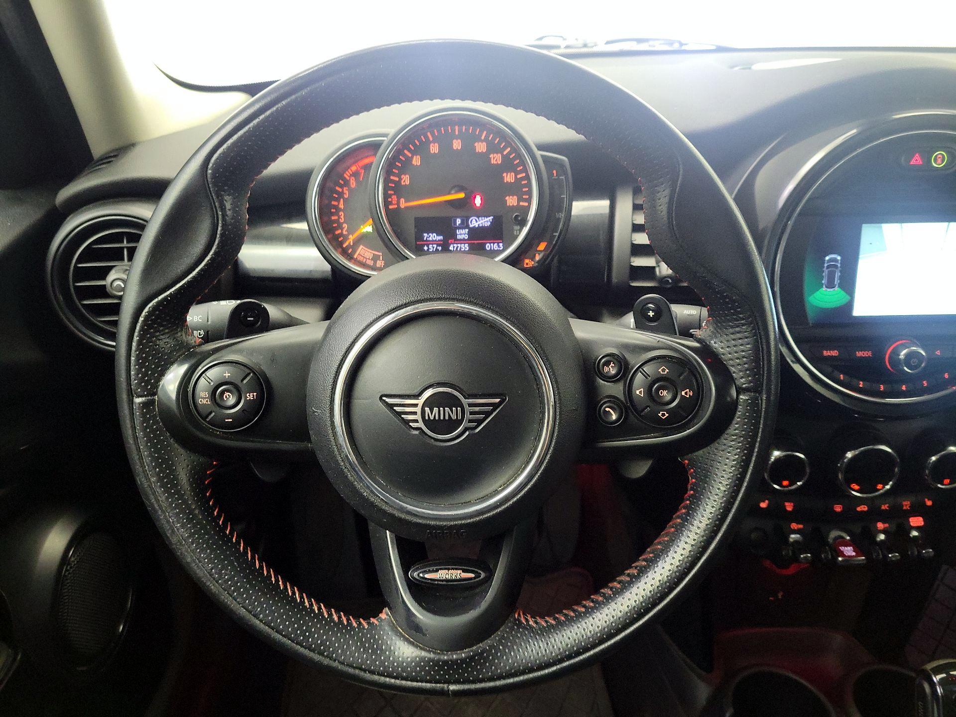 Thumbnail: 2020 MINI Cooper Hardtop - 10