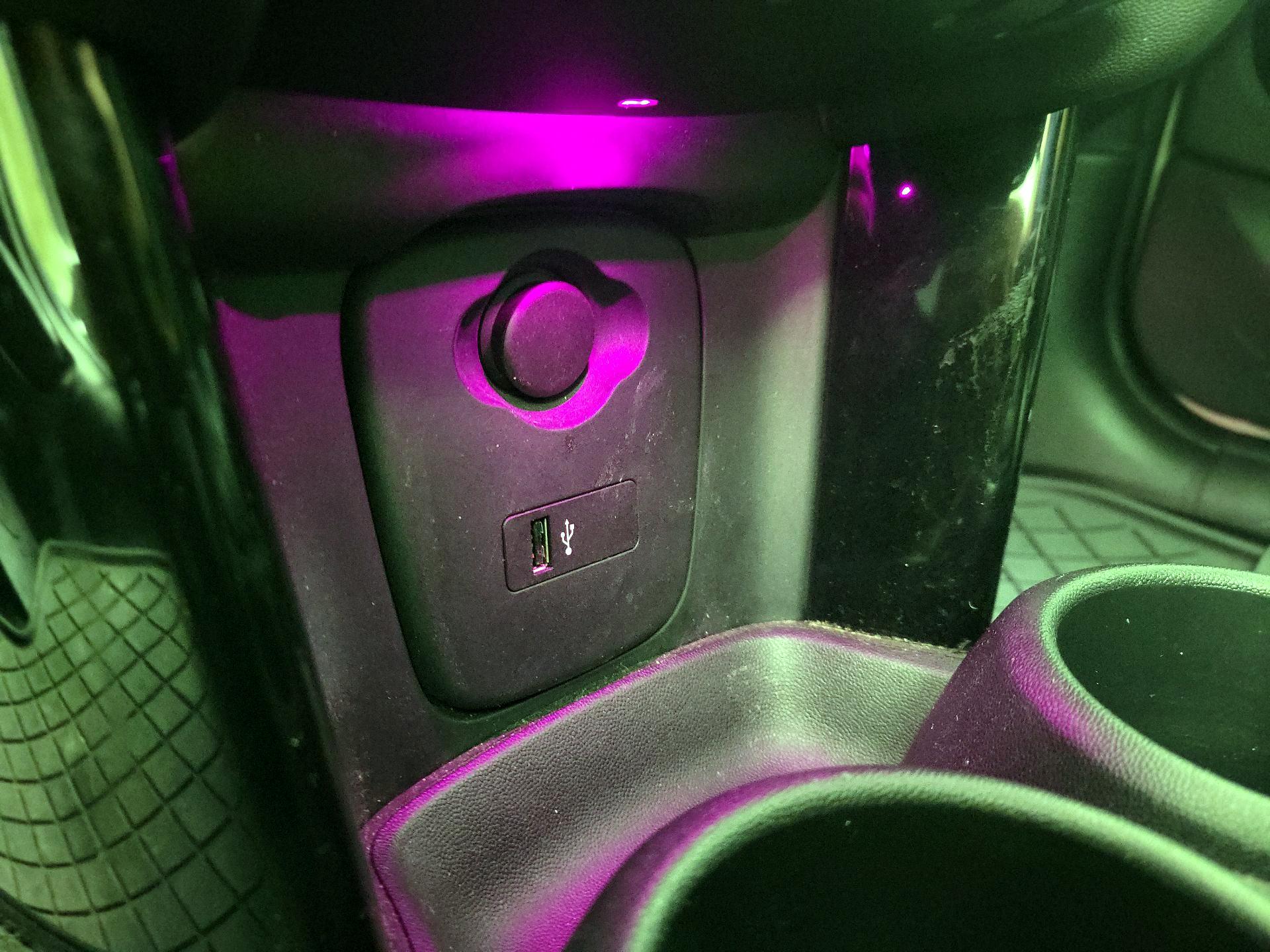 Thumbnail: 2020 MINI Cooper Hardtop - 18