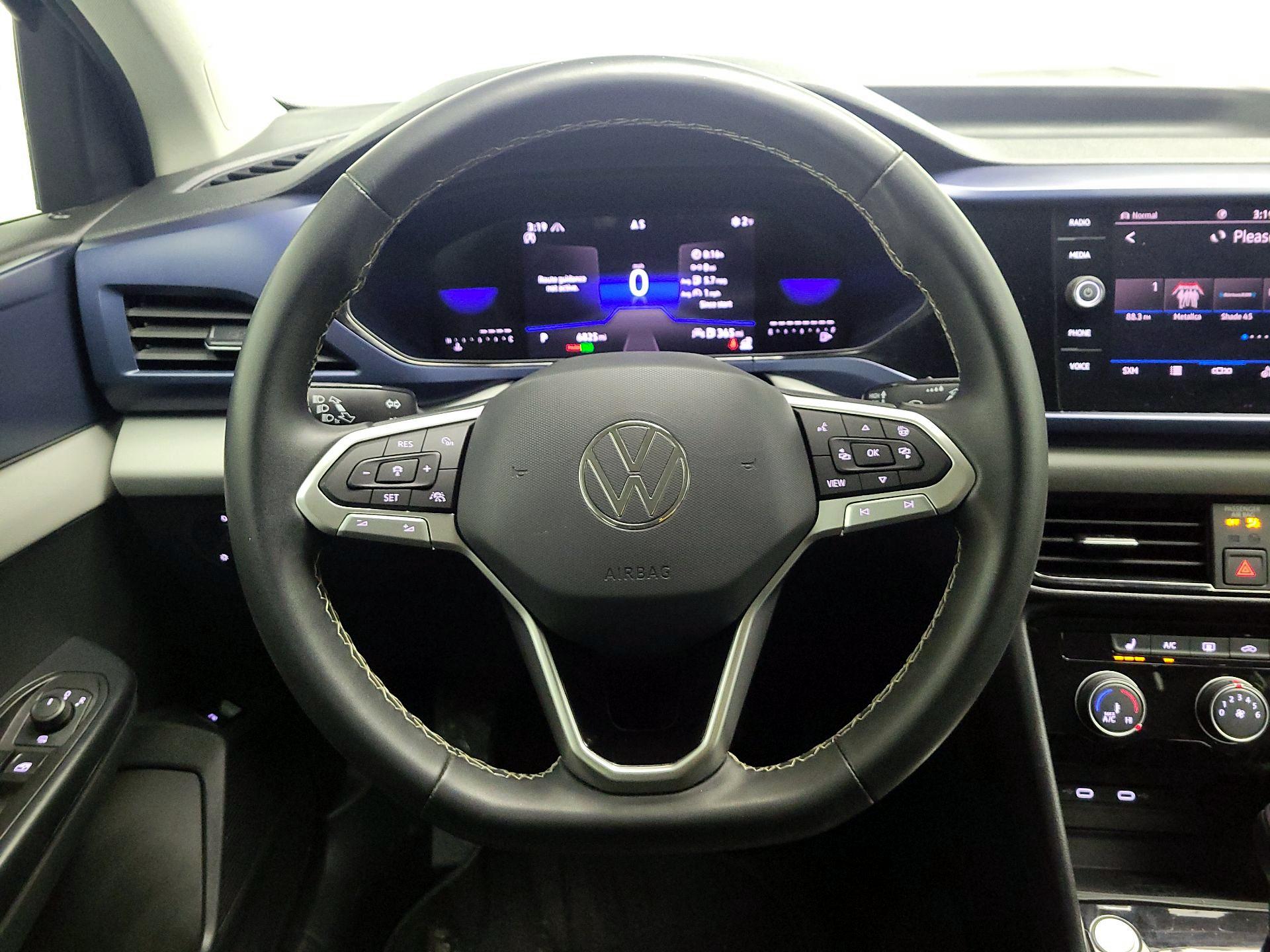 Thumbnail: 2023 Volkswagen Taos - 10