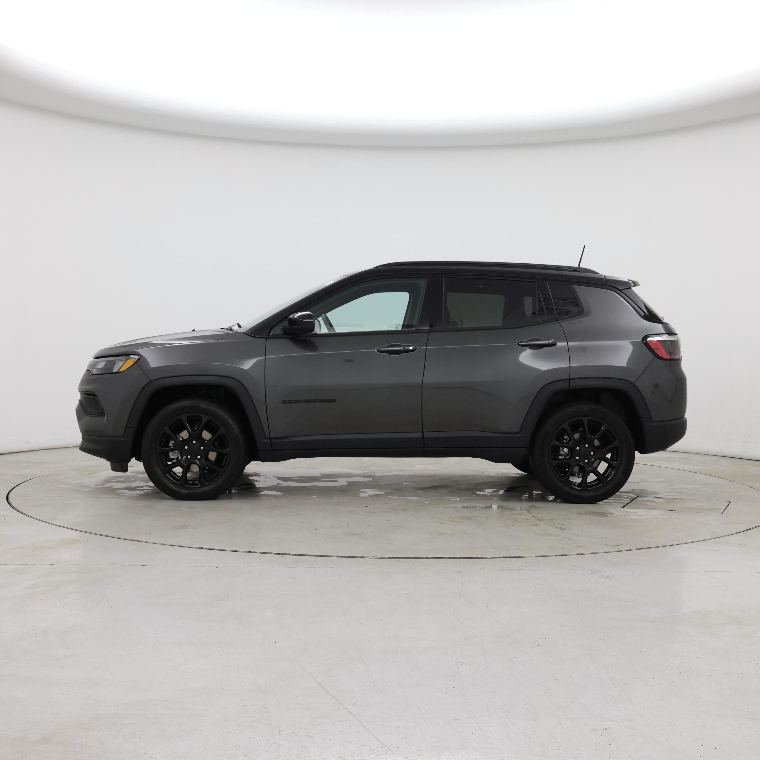 Thumbnail: 2022 Jeep Compass - 3