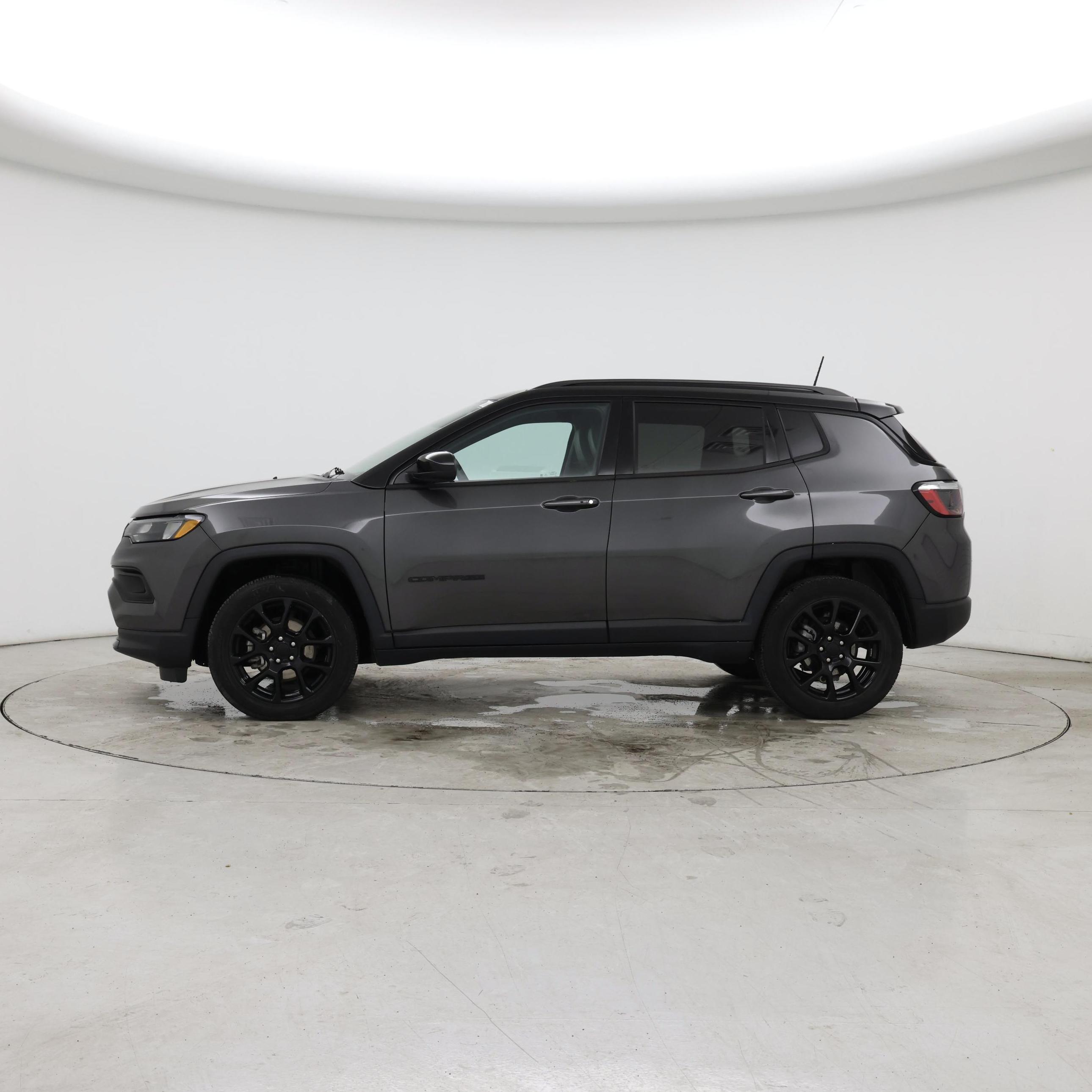 Thumbnail: 2022 Jeep Compass - 3