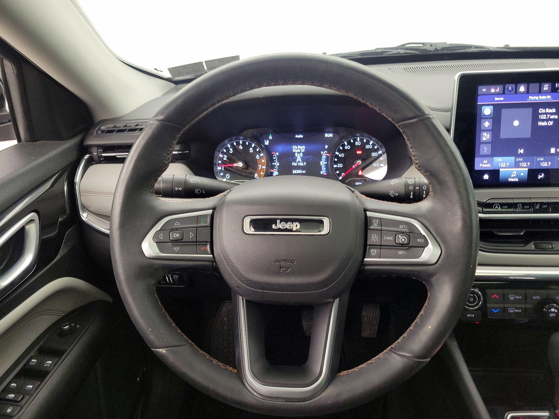 Thumbnail: 2022 Jeep Compass - 10