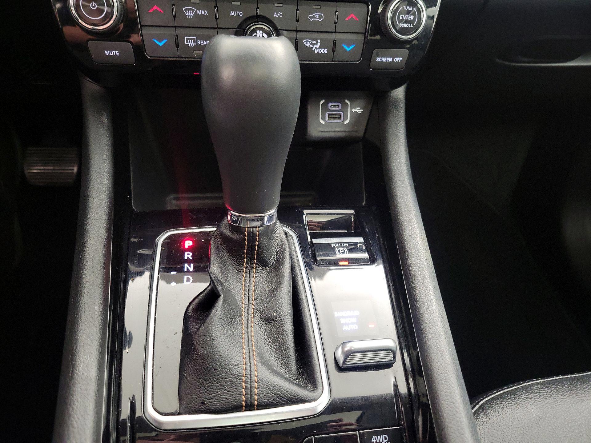 Thumbnail: 2022 Jeep Compass - 17